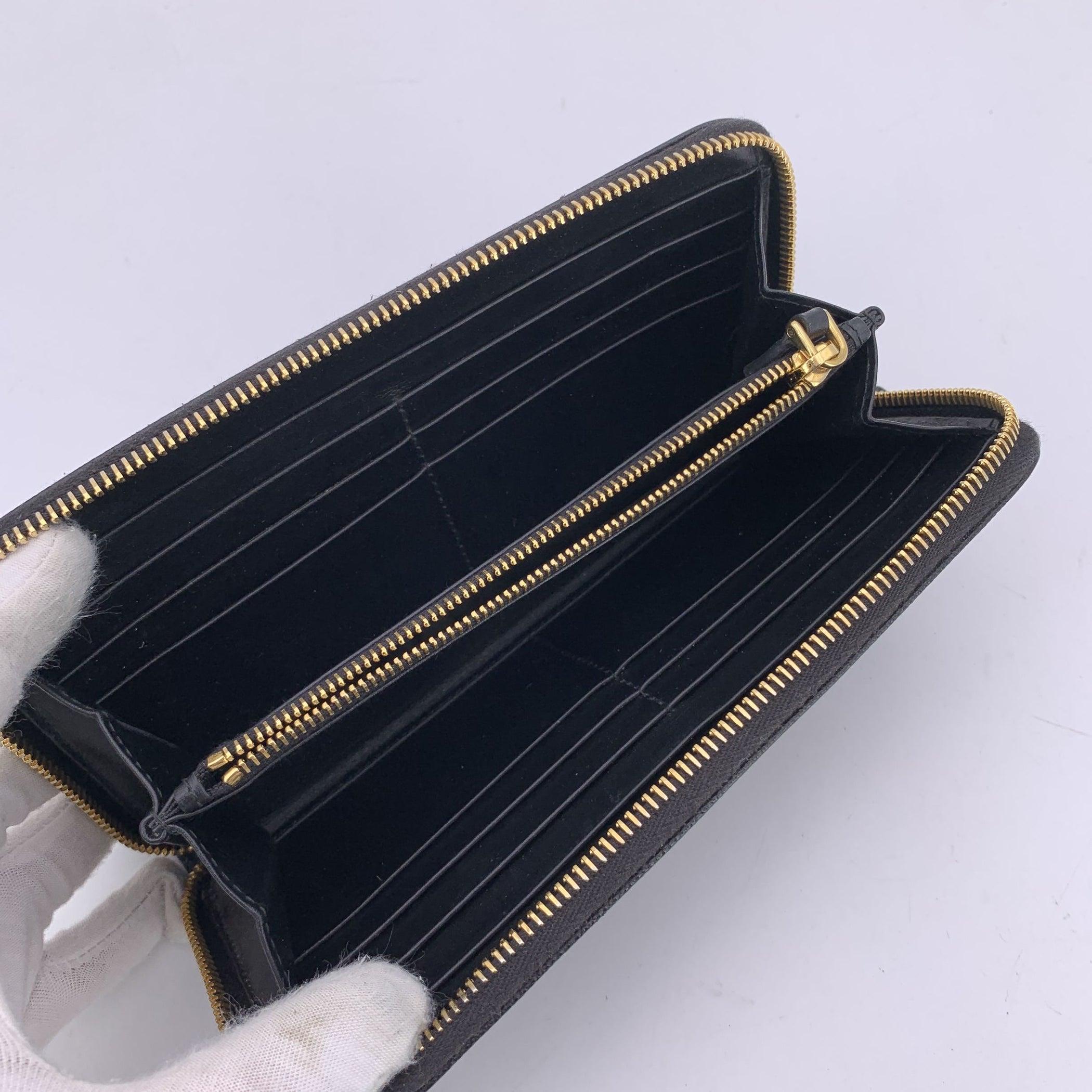 Portafoglio Zippy continentale in pelle saffiano nera di Prada 1ML506 In condizioni ottime in vendita a Rome, Rome