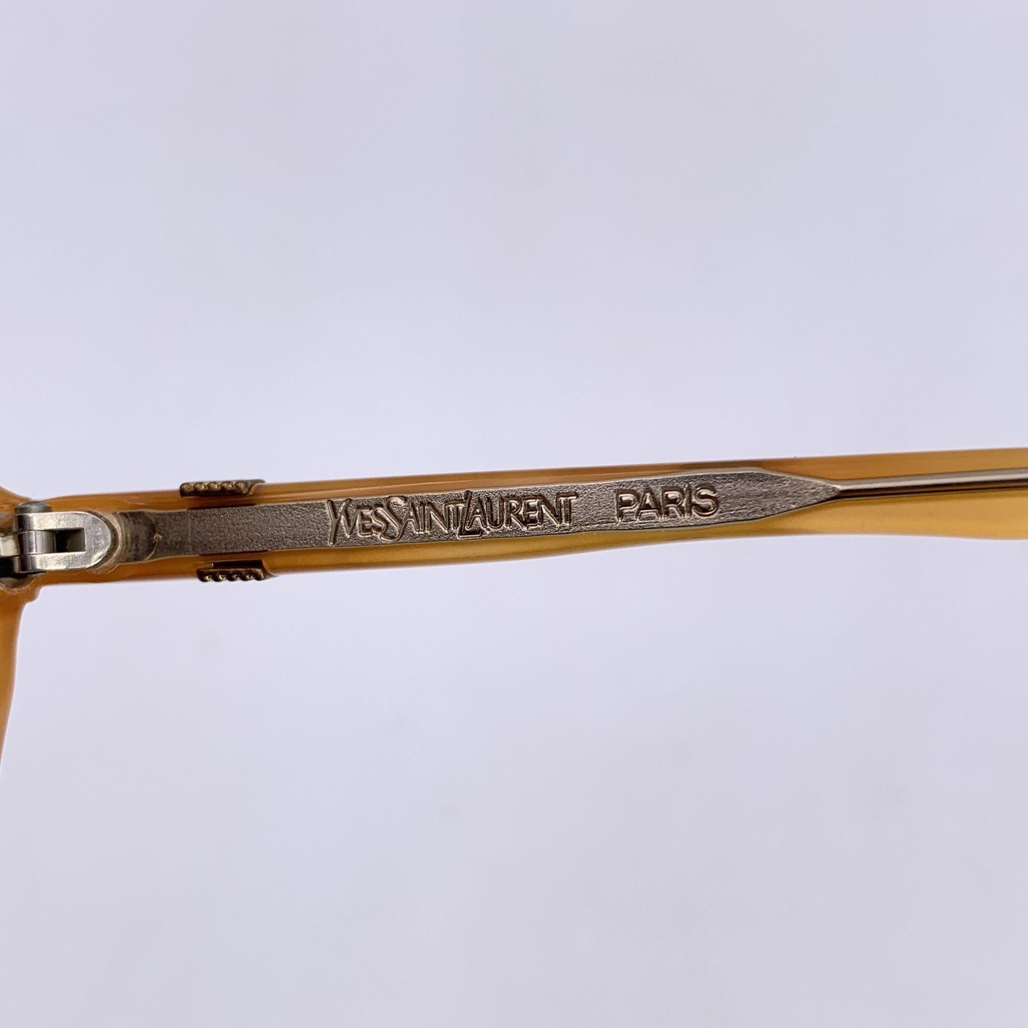 Gafas de sol Yves Saint Laurent Vintage Marrón Atree 58/16 140mm en Excelente estado para la venta en Rome, Rome