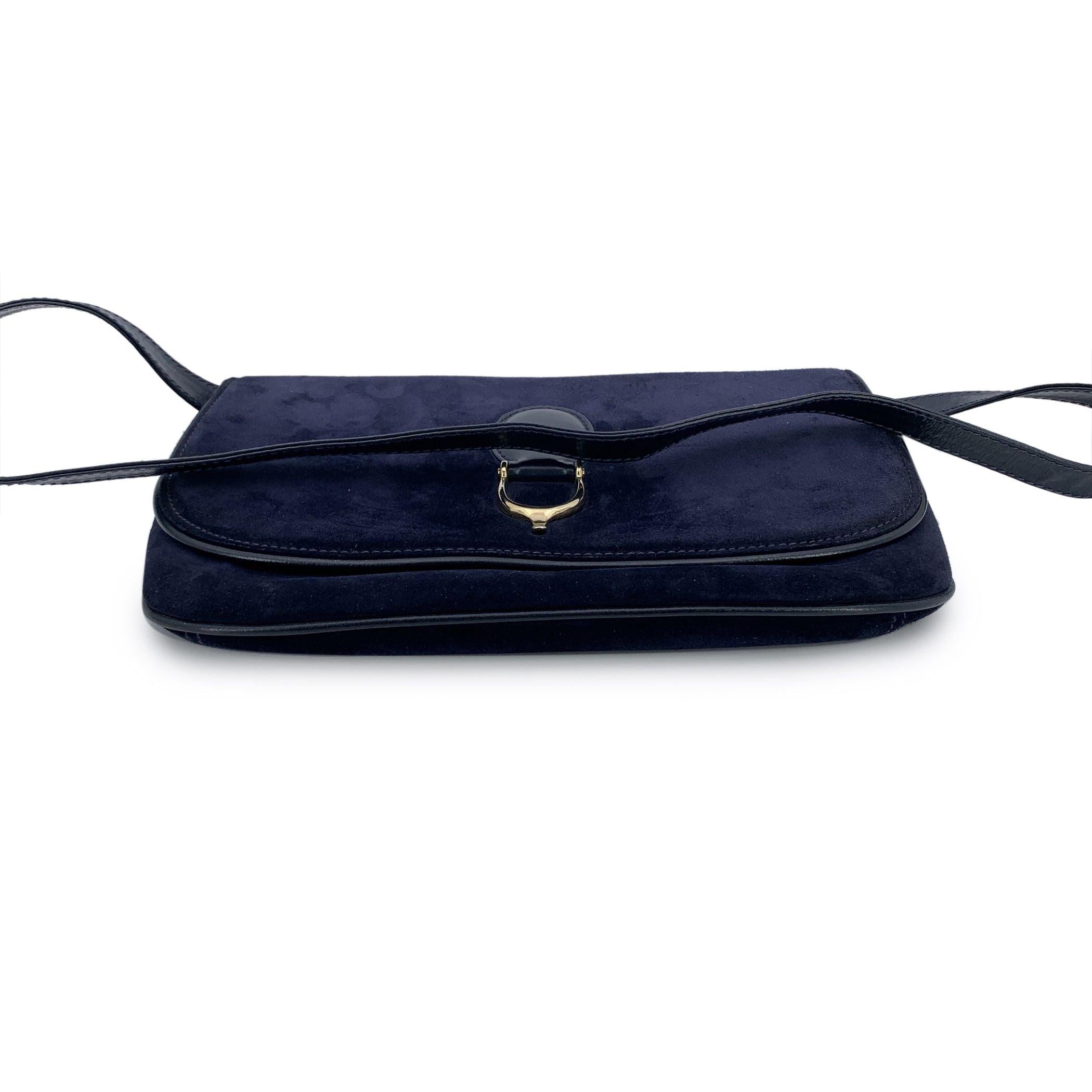 Gucci Vintage Blue Suede Spur Convertible Shoulder Bag en vente 1
