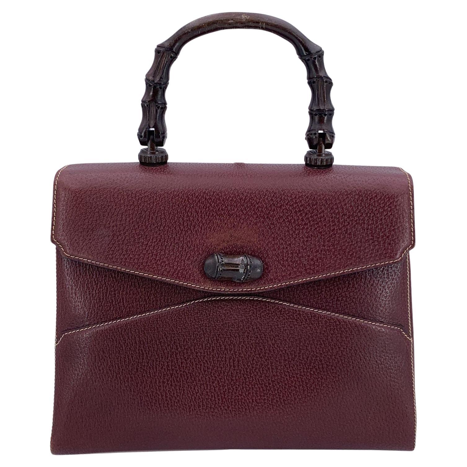 Gucci Vintage Reddish Brown Burgundy Leather Top Wood Handle Bag en vente