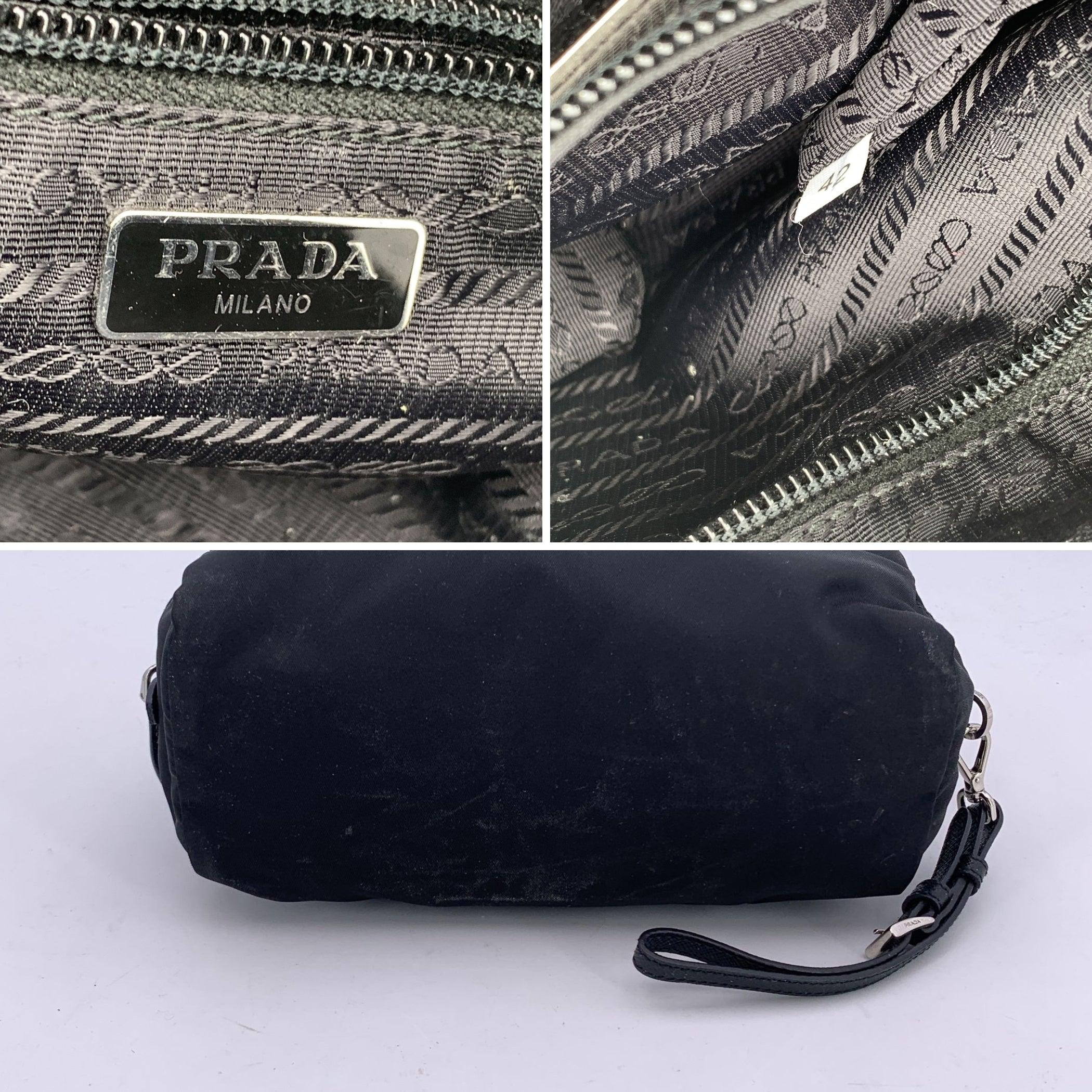 Prada Schwarz Nylon Canvas Zip Pouch Kosmetiktasche Pochette Handgelenk Tasche im Angebot 1