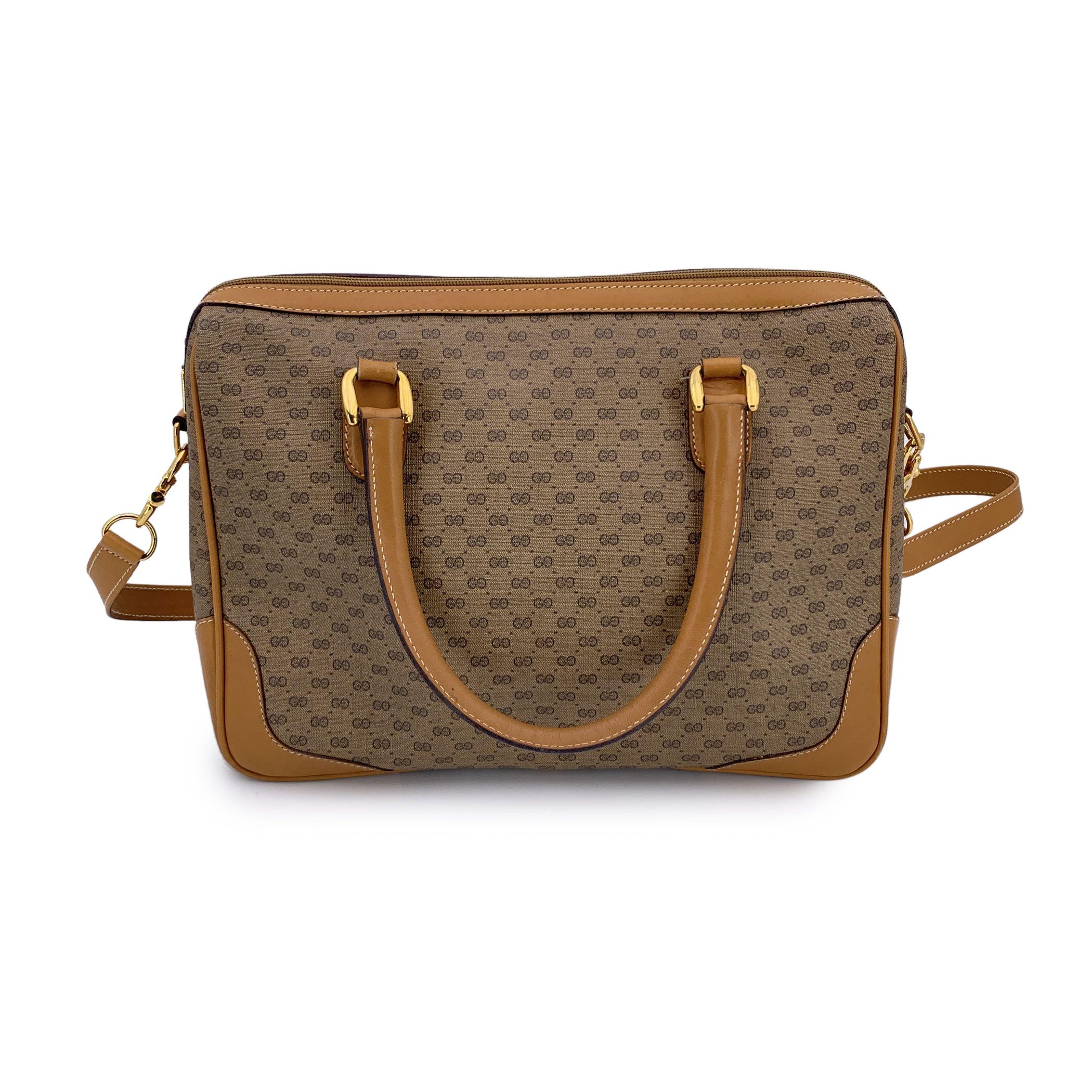 Sac à main en toile avec monogramme et bandoulière de Gucci Vintage By Bon état - En vente à Rome, Rome