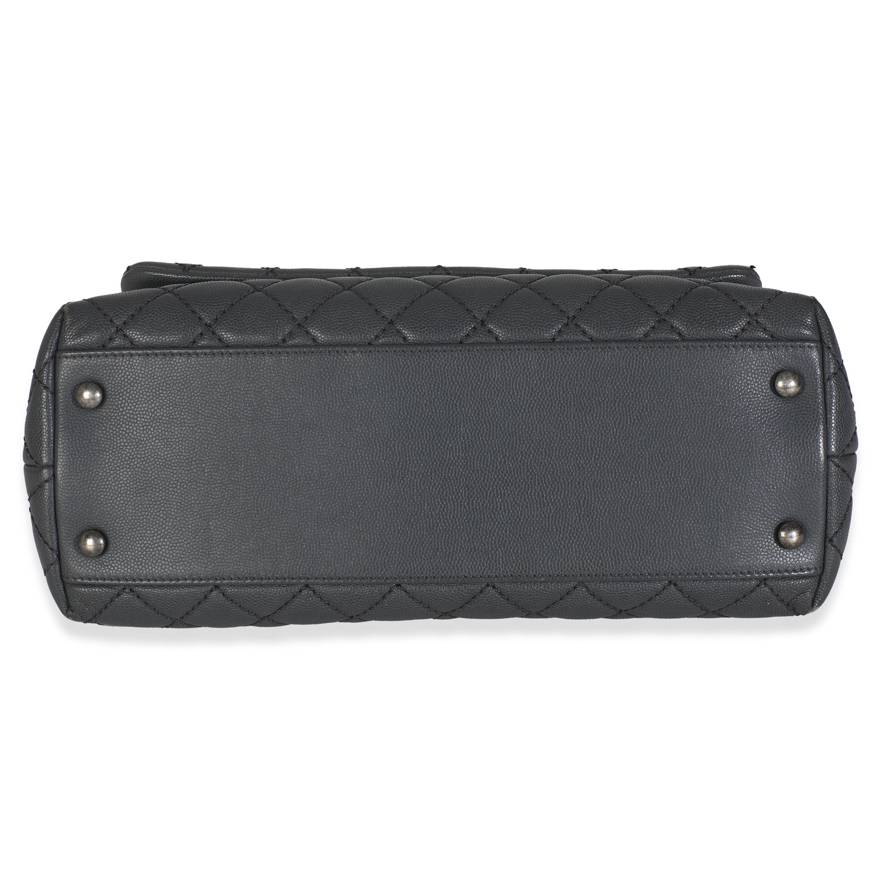 Chanel Grau gesteppt Kaviar Coco Top Handle Handtasche im Angebot 3