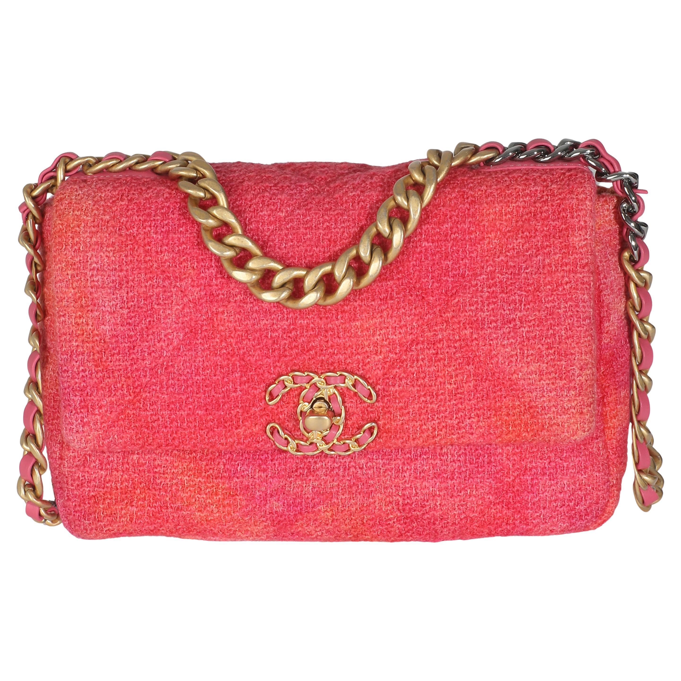 Chanel Bolso Chanel 19 Solapa Acolchado Rosa Coral Tweed Mediano en venta