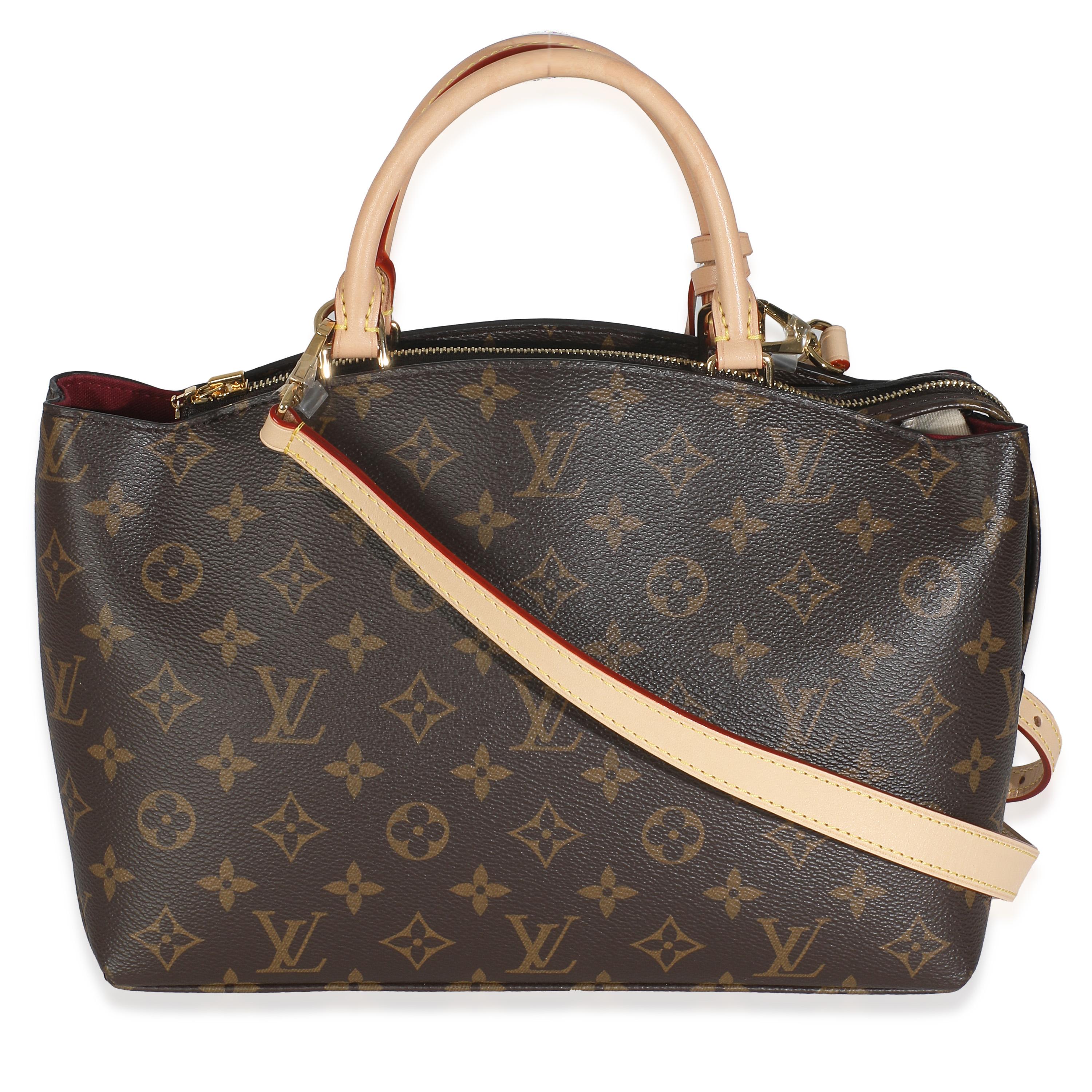 Listing Title: Louis Vuitton Monogram Canvas Petit Palais PM
SKU: 146441
MSRP: 2840.00 USD
Condition: Pre-owned 
Handbag Condition: Excellent
Condition Comments: Item is in excellent condition and displays light signs of wear.   Watermarks along