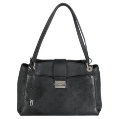 Louis Vuitton Schwarz Monogram Mahina Sèvres Tasche