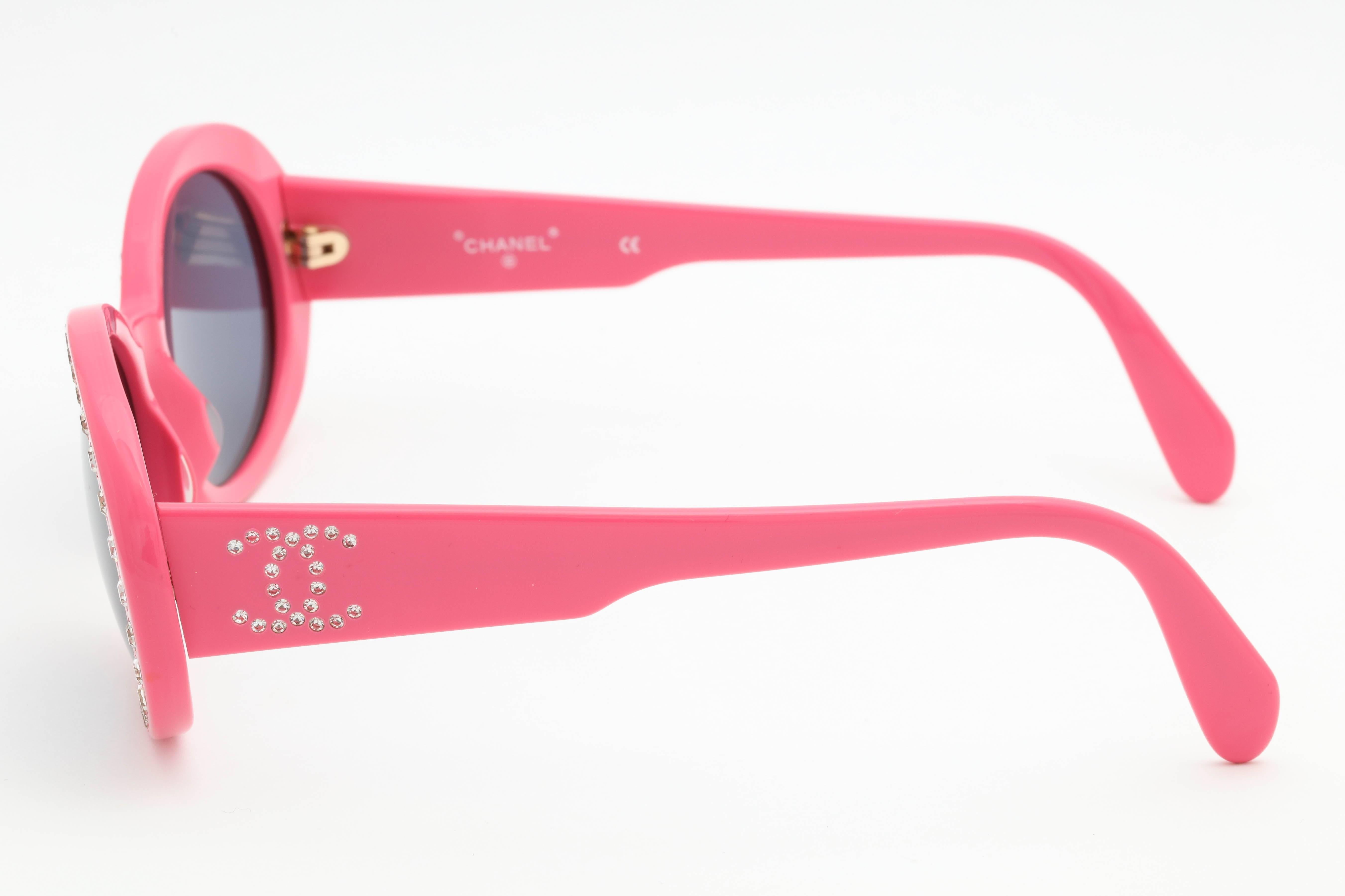 pink rhinestone sunglasses