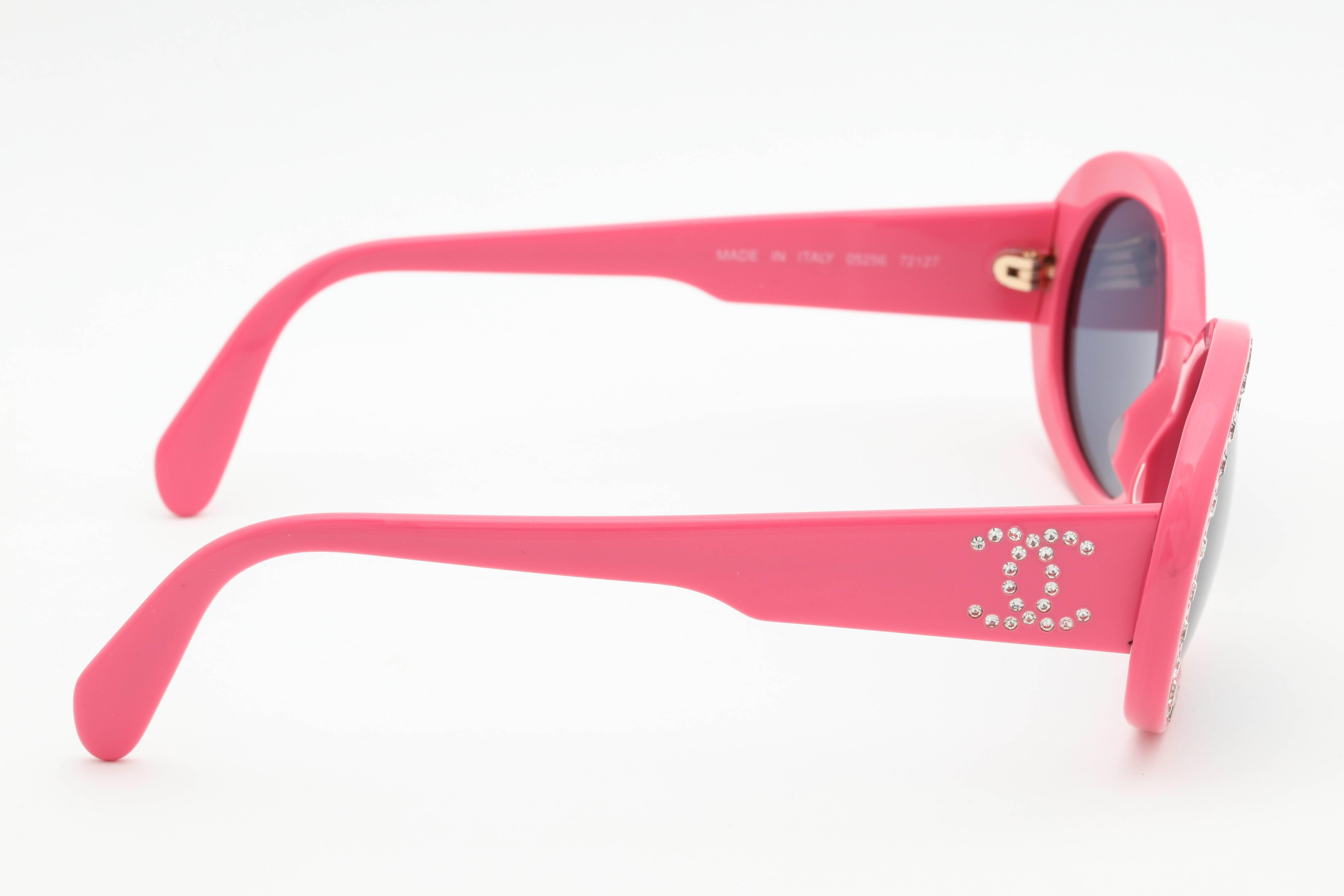 Women's Pink Vintage Chanel Rhinestone Sunglasses