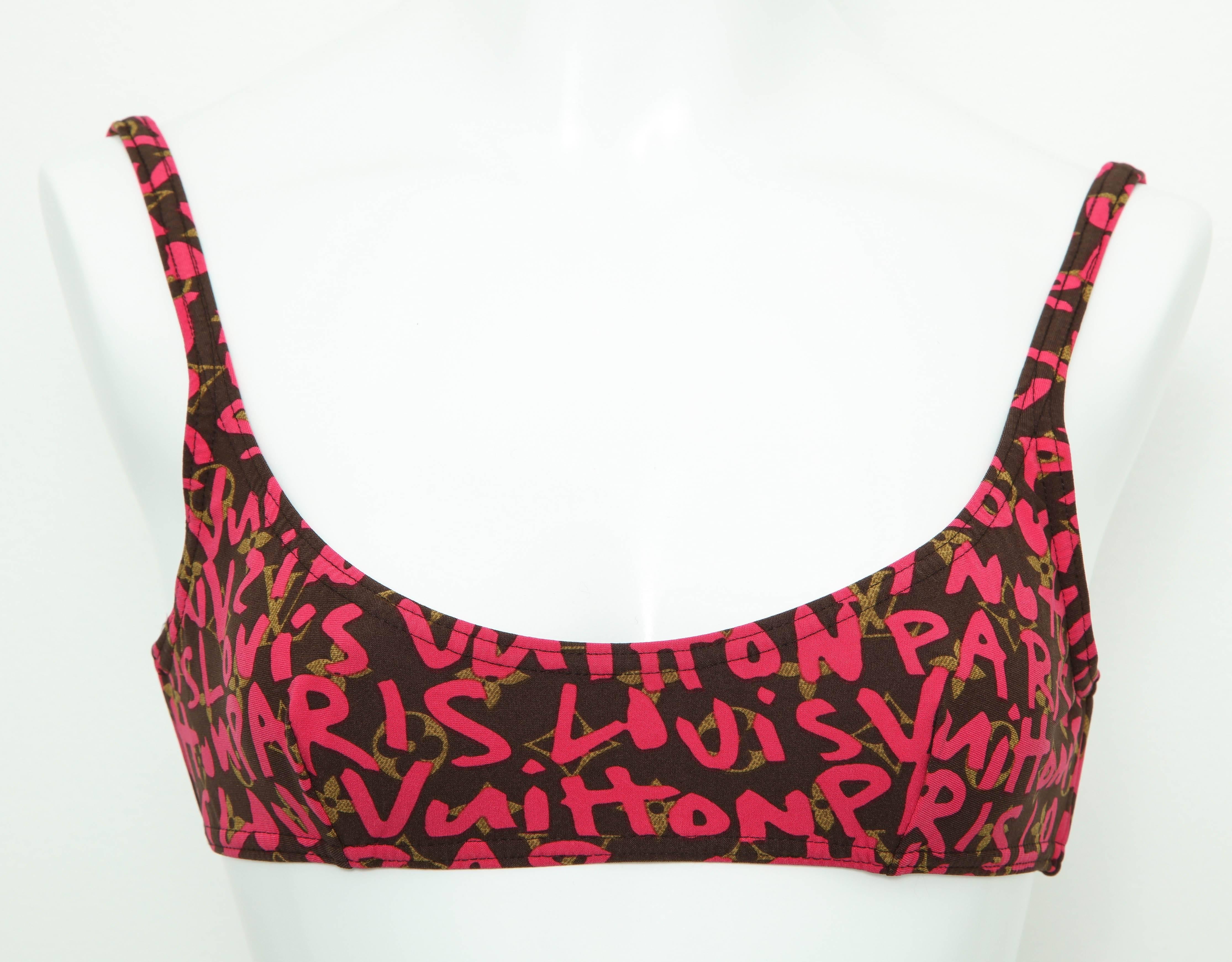 Extremely rare Louis Vuitton bikini with Steven Sprouse's graffiti print in pink.

Designer: Marc Jacobs

Size FR34