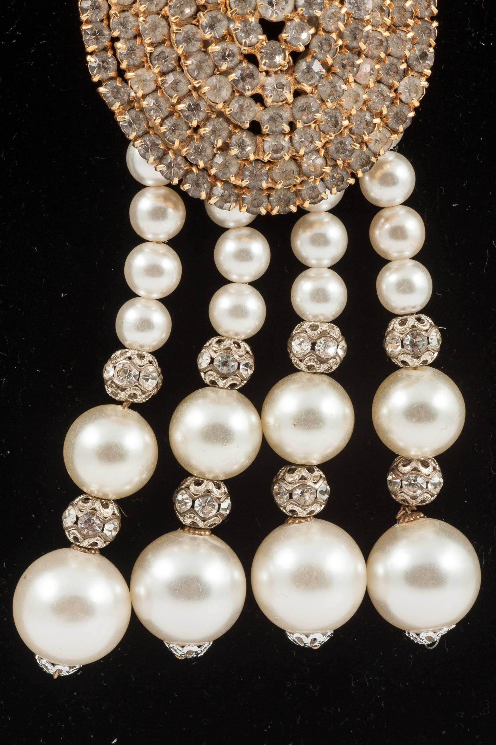Women's  Huge pearl and clear paste 'tassle' necklace, 1960s