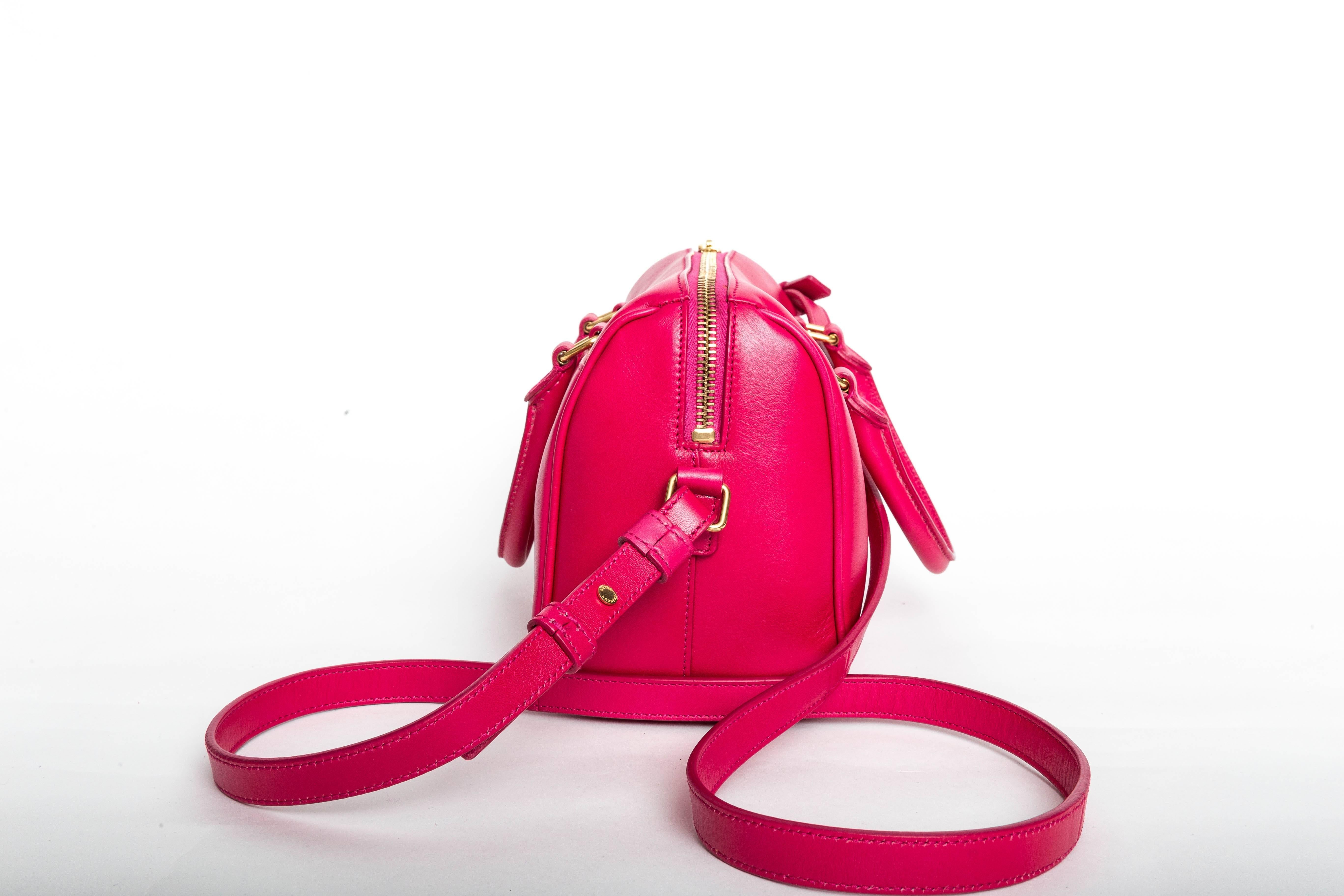 Saint Laurent Pink Duffle Bag with Top Handle and Shoulder Strap For Sale 1