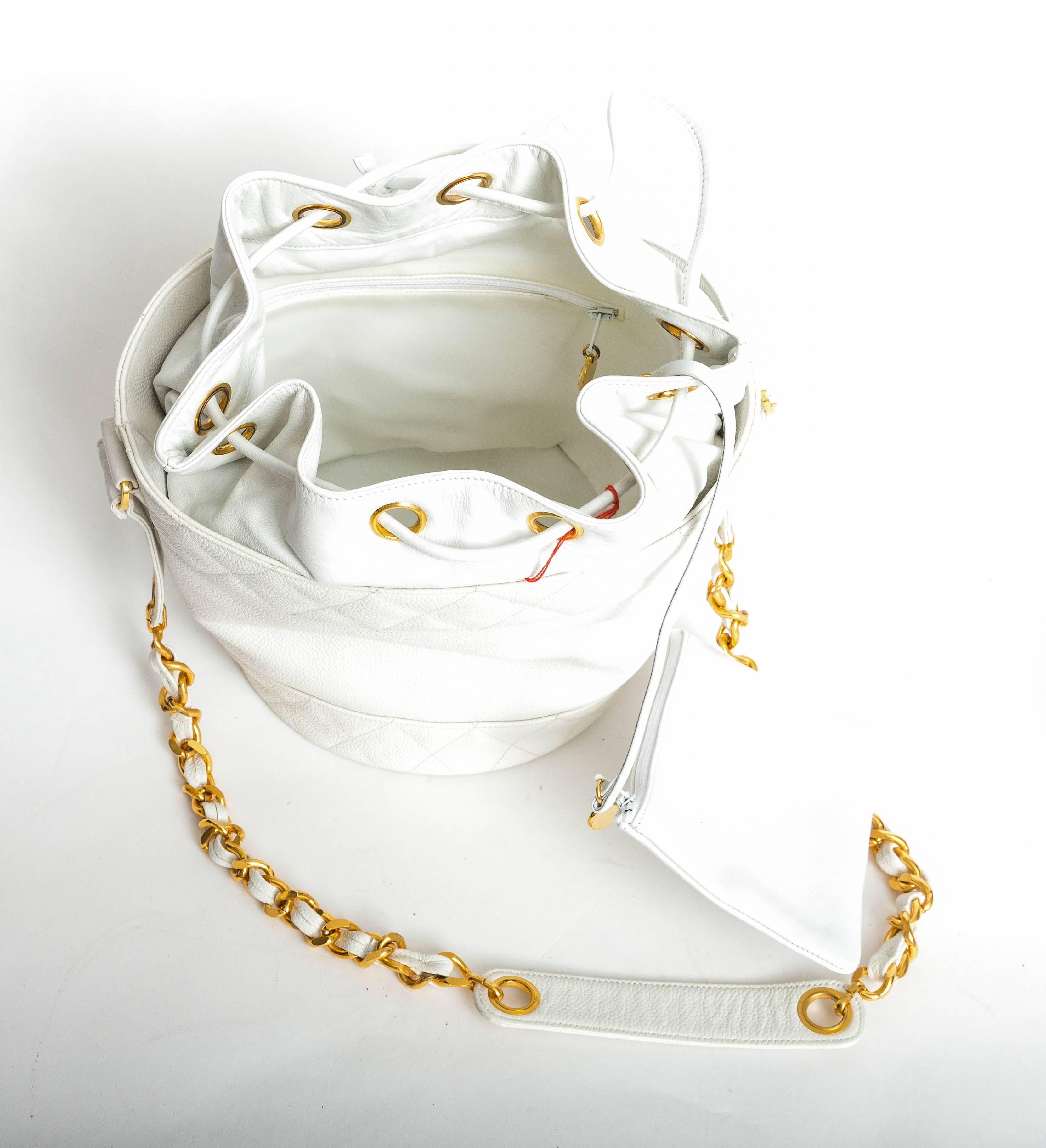 Chanel White Caviar Drawstring Bucket Bag with Interior Pouch and Gold Hardware  2