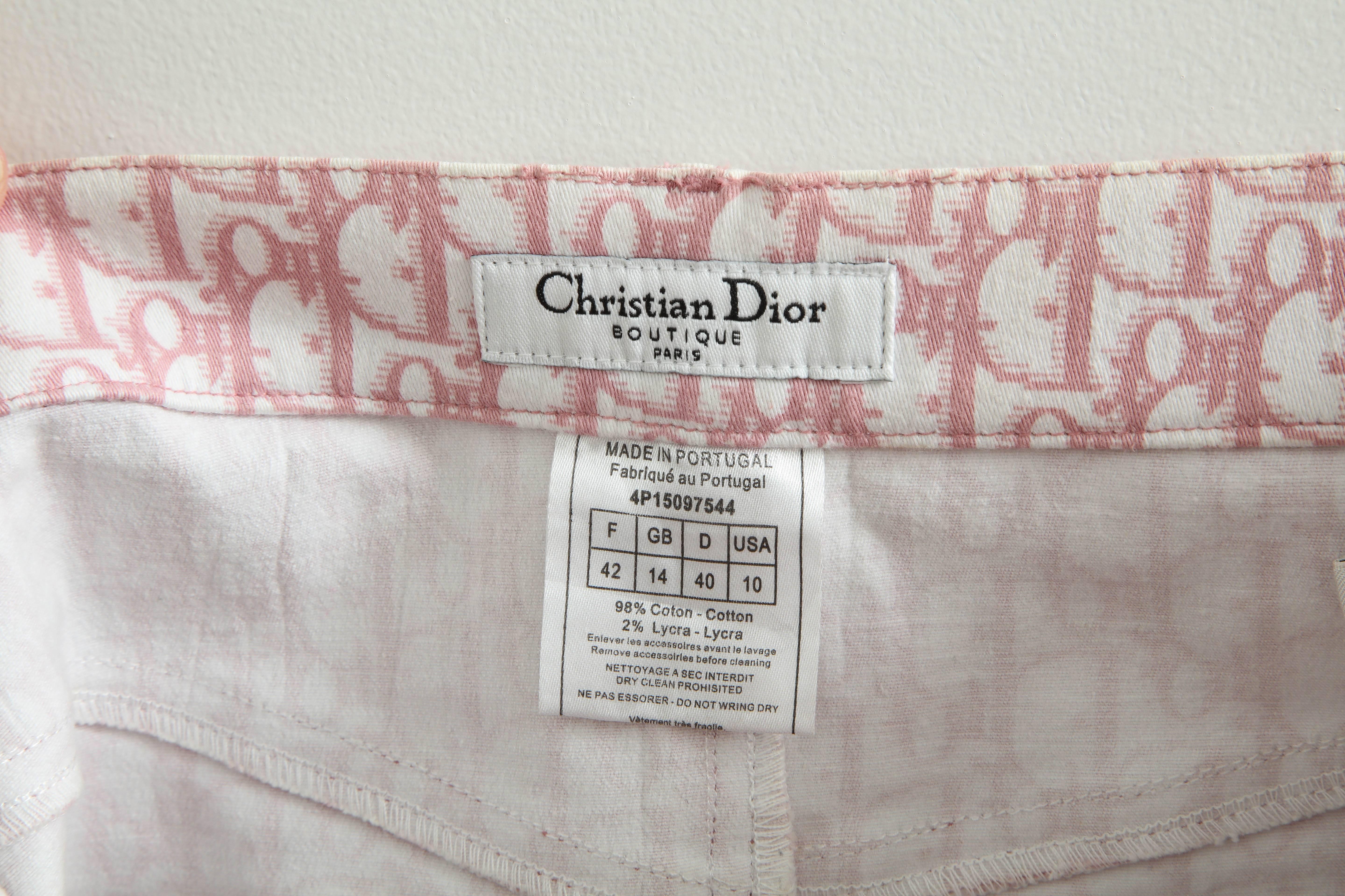 John Galliano for Christian Dior Pink Trotter Logo Skirt In Excellent Condition In Chicago, IL
