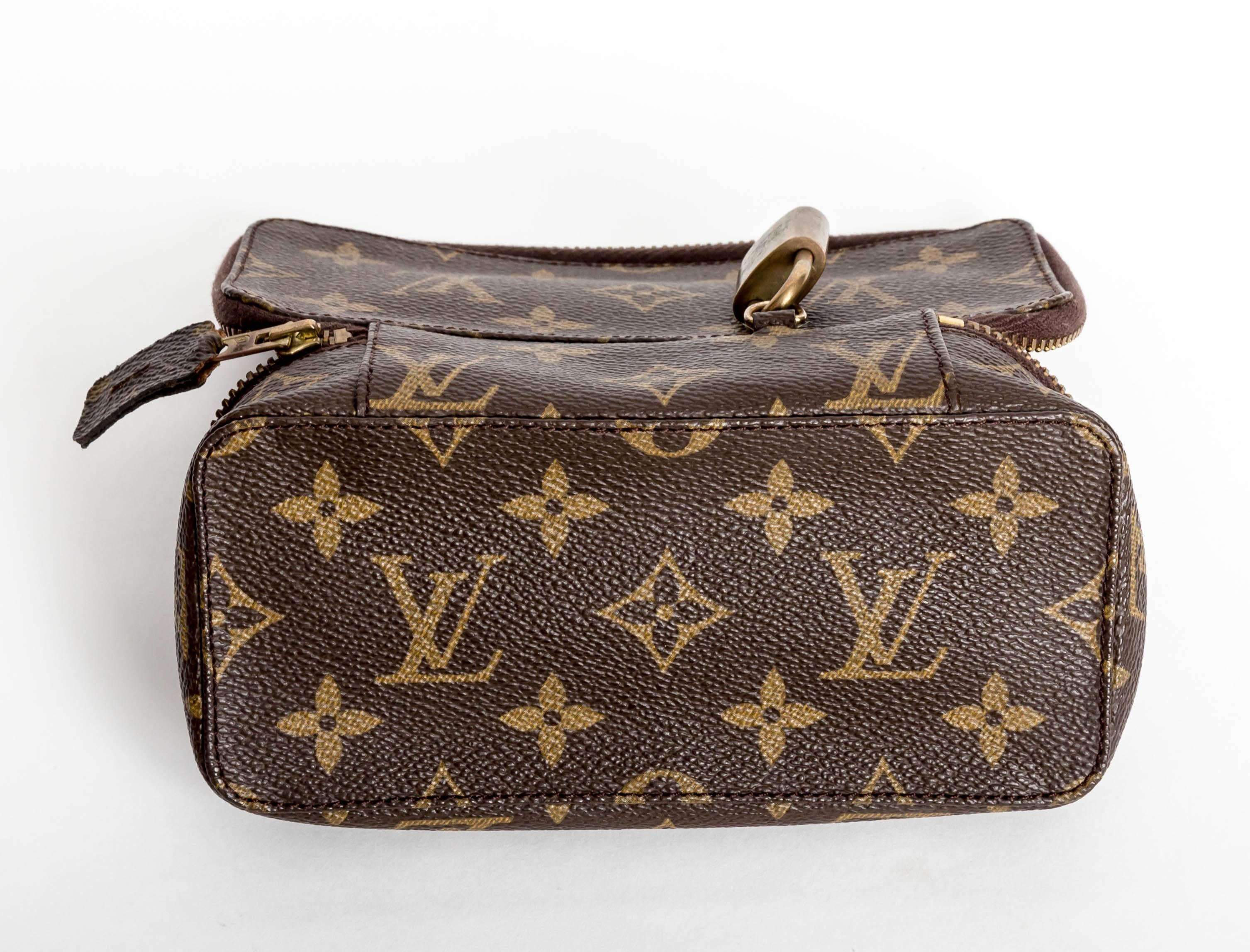 Louis Vuitton Jewelry Case with Zip and Padlock 3