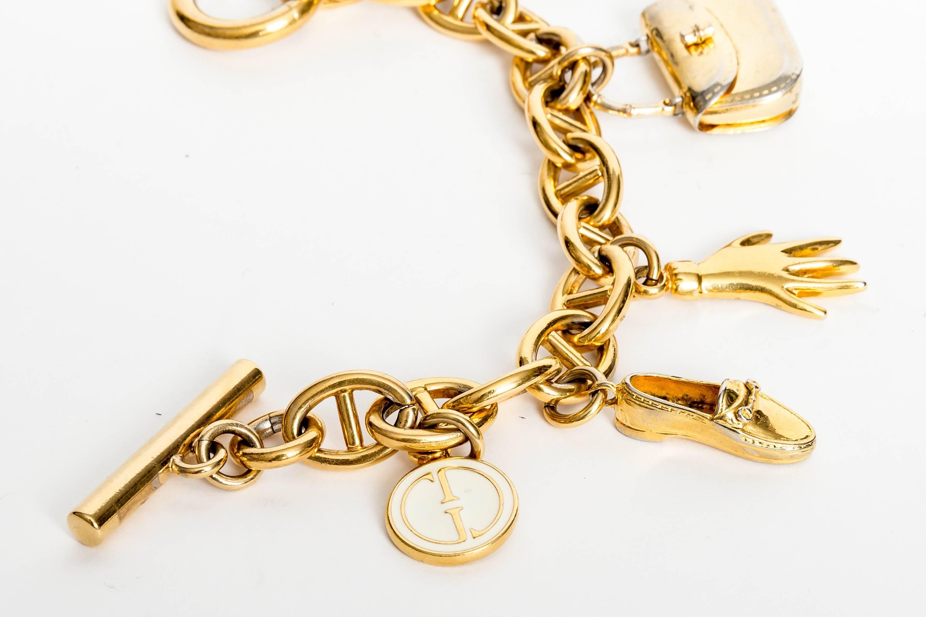 Gucci Charm Bracelet In Excellent Condition In Westhampton Beach, NY