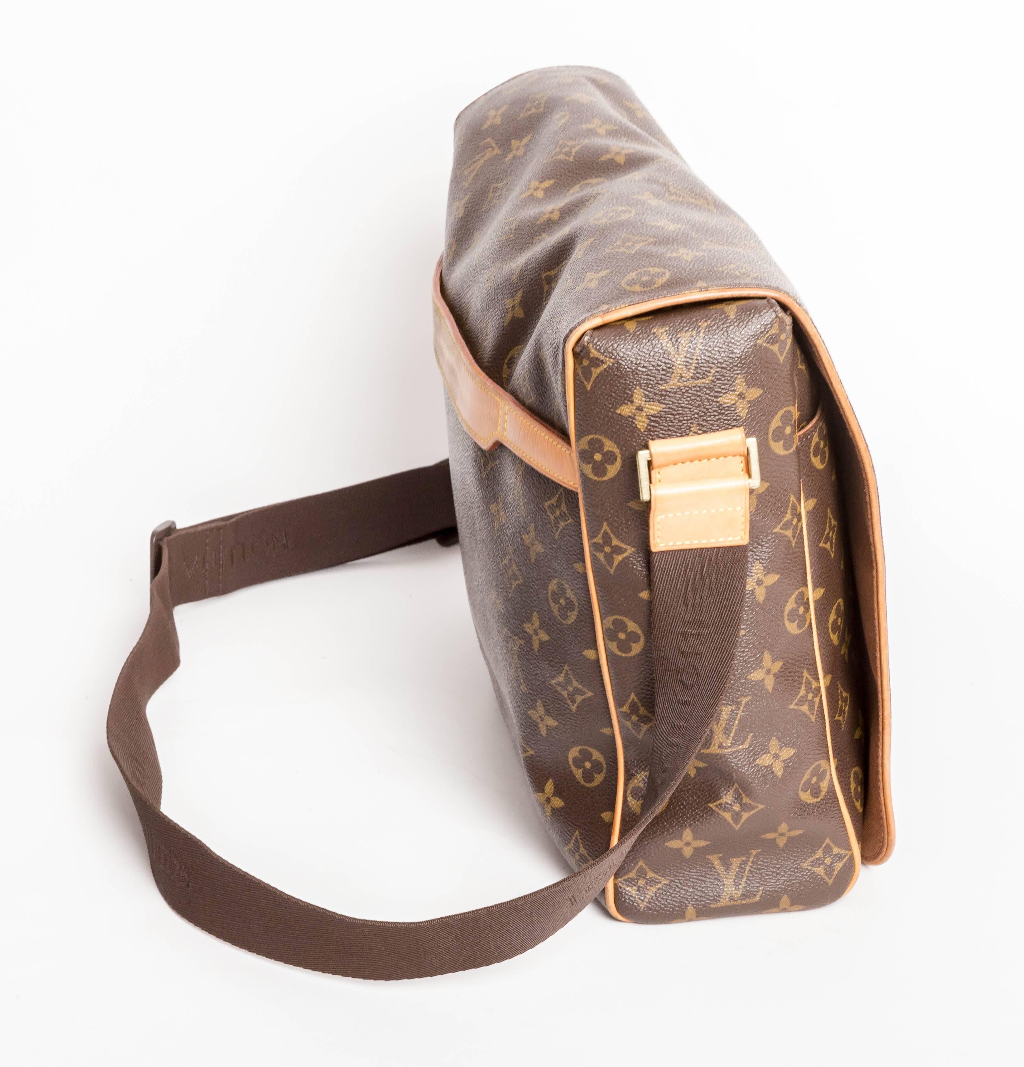 Brown Louis Vuitton Laptop Messenger Bag