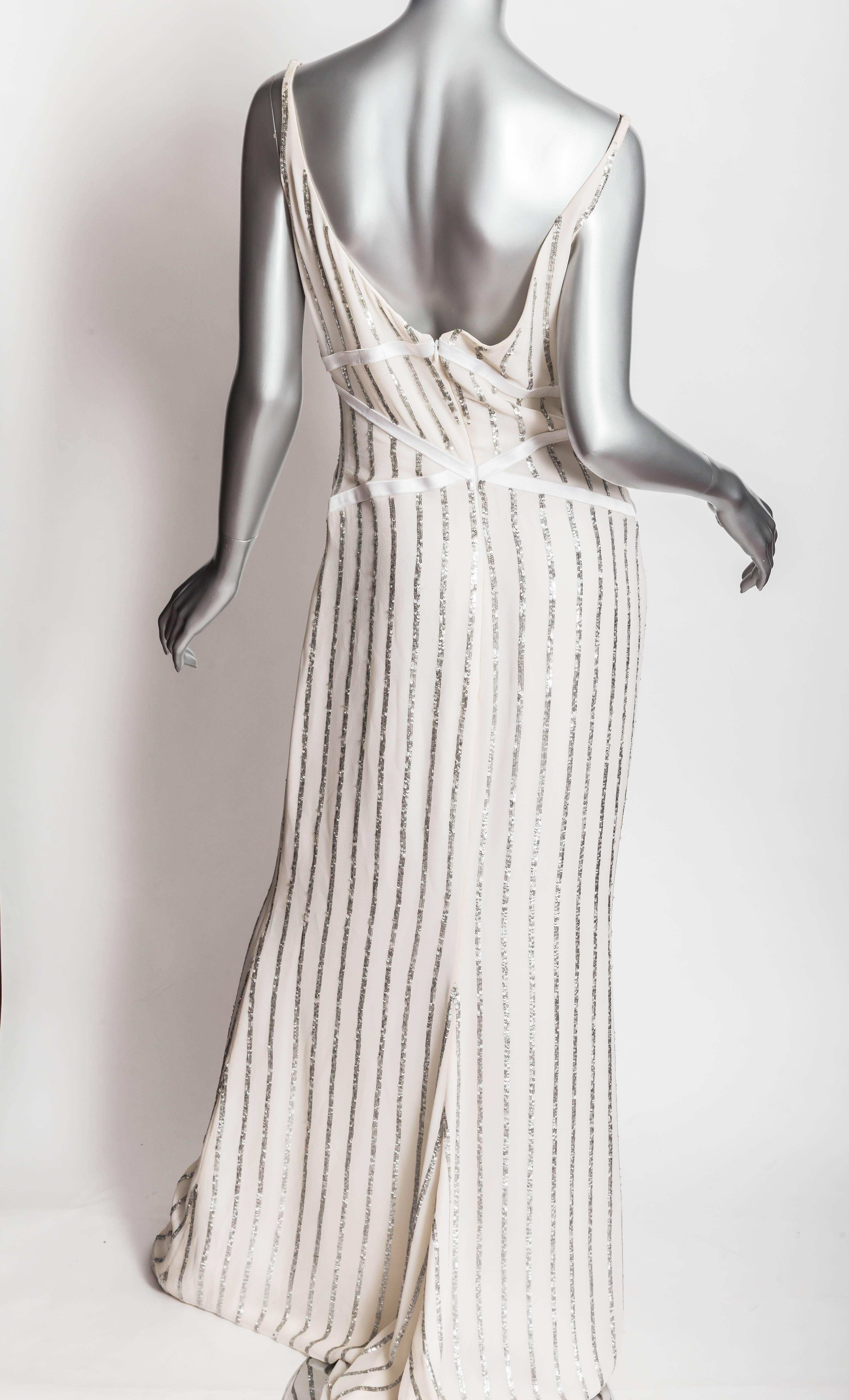 Badgley Mischka Silk Evening Gown - Size 10 In Good Condition In Westhampton Beach, NY