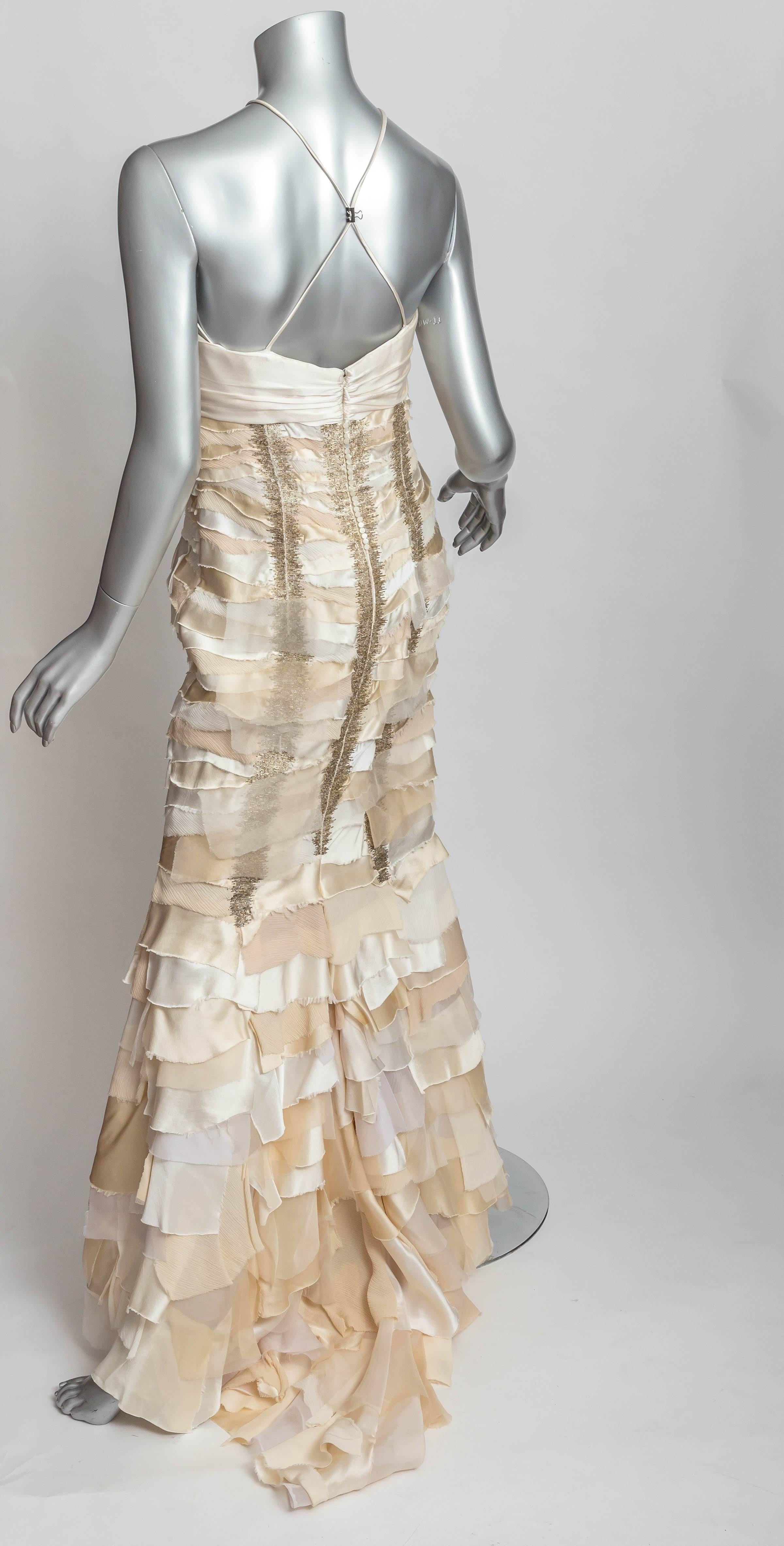 Carolina Herrera Silk Evening Gown - 10 In Excellent Condition In Westhampton Beach, NY