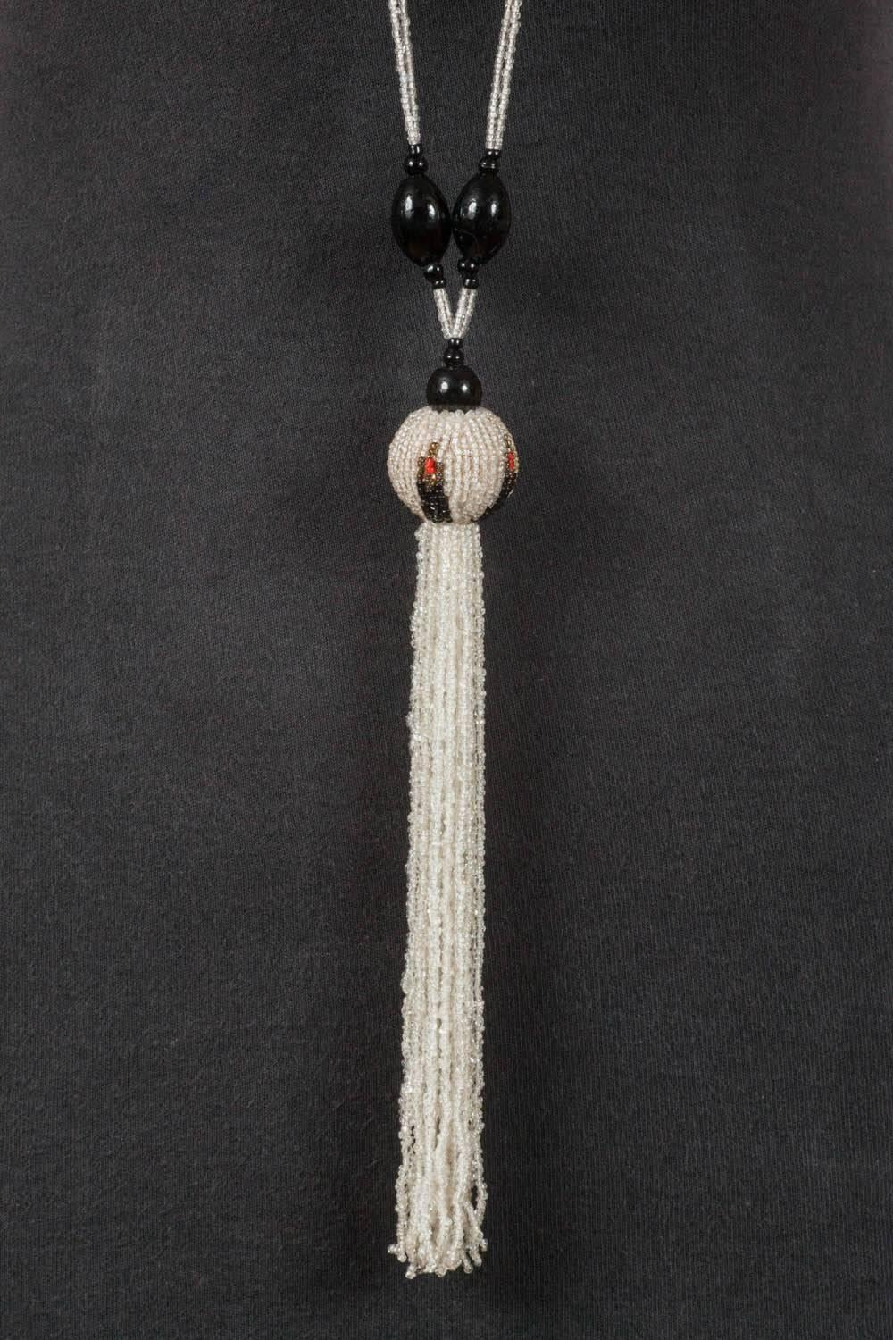 Microbeaded tassled sautoir necklace, 1900s 2