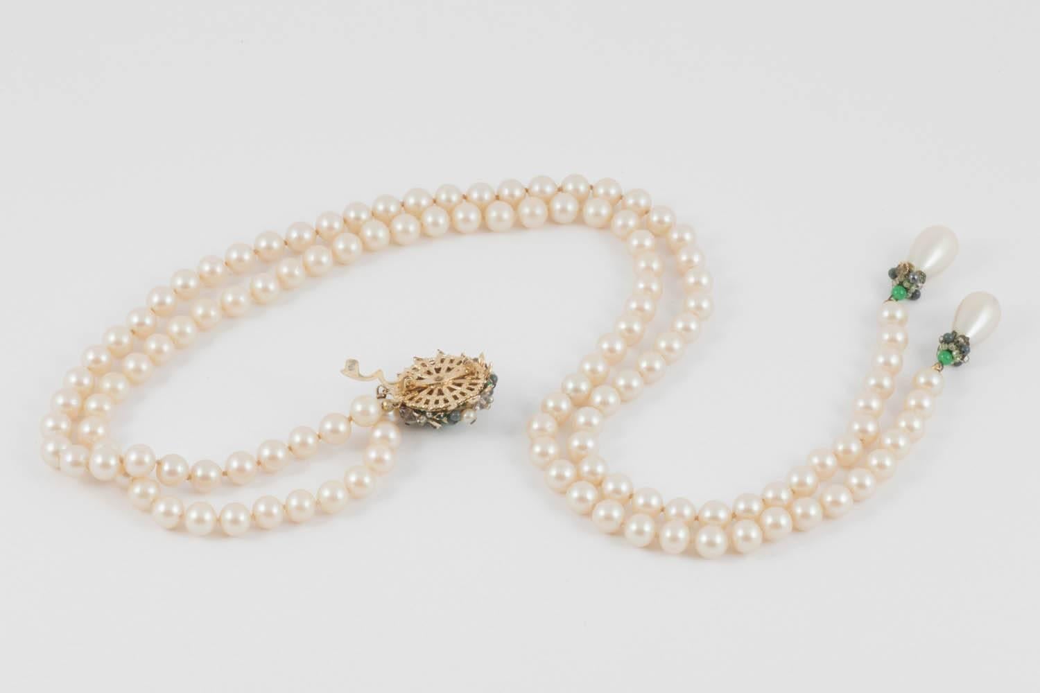 Vendome faux pearl 'lariatt' style necklace, and earrings, 1960s 2