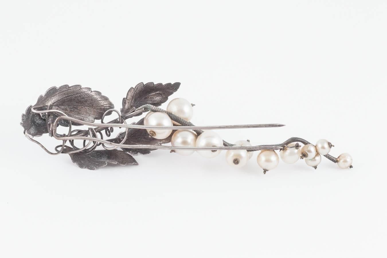 Fantastic silver plate and blown glass pearl hair ornament . In Good Condition In Greyabbey, County Down