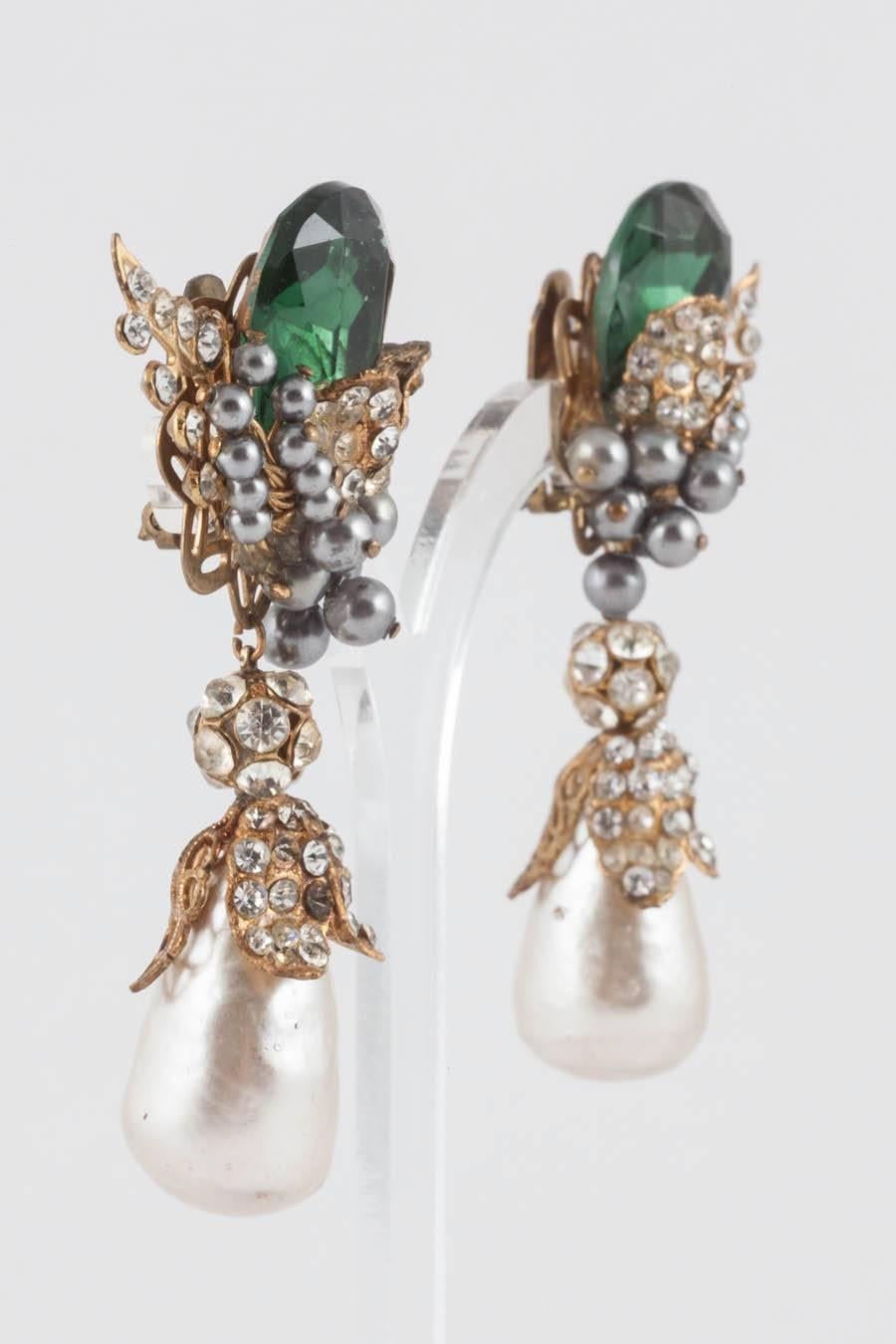 Large emerald and clear paste, grey and cream pearl drop earrings, USA, 1960s In Excellent Condition In Greyabbey, County Down