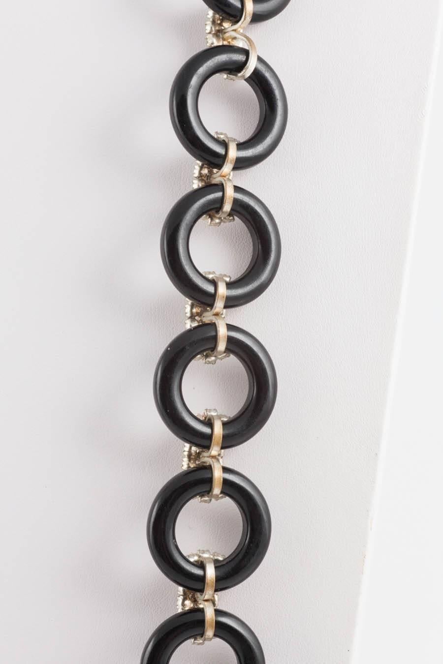 Women's Elegant long Art Deco style 'chain' necklace, France, 1970s