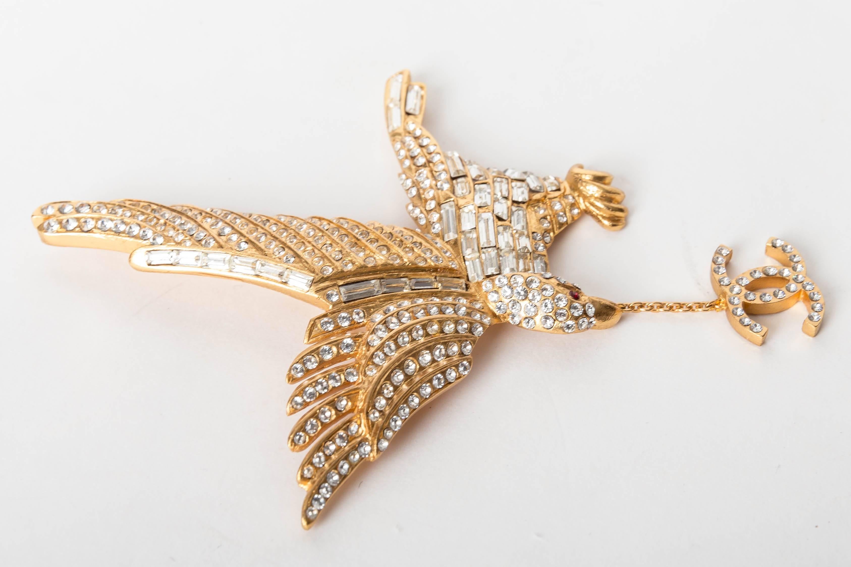 Chanel Vintage Gold Plated Eagle Brooch 1