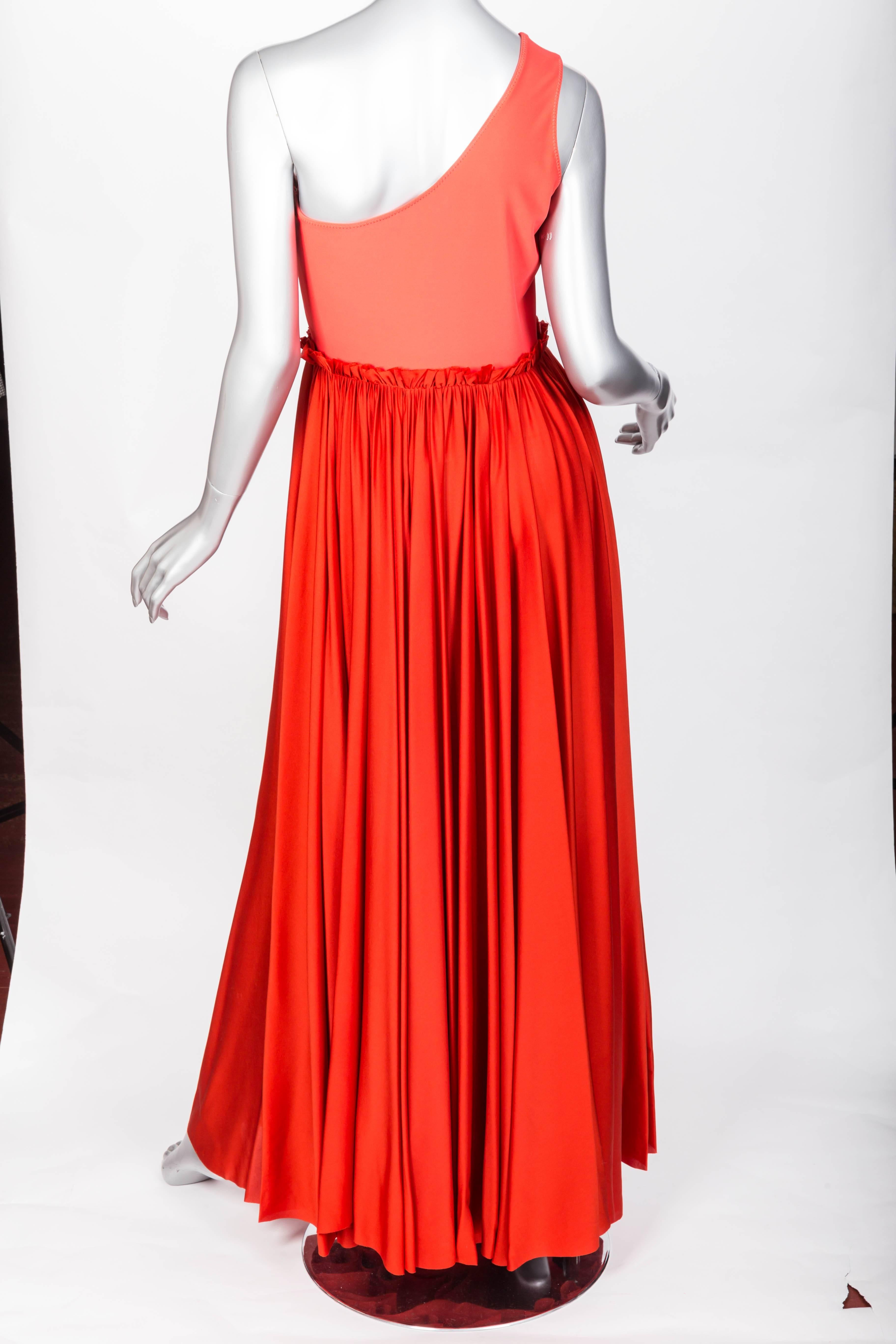 Stunning Lanvin gown with size zip and gathered detail where the top of this dress meets the flowing silk bottom of this gown.
Length is 57.5 inches
Condition is excellent.

