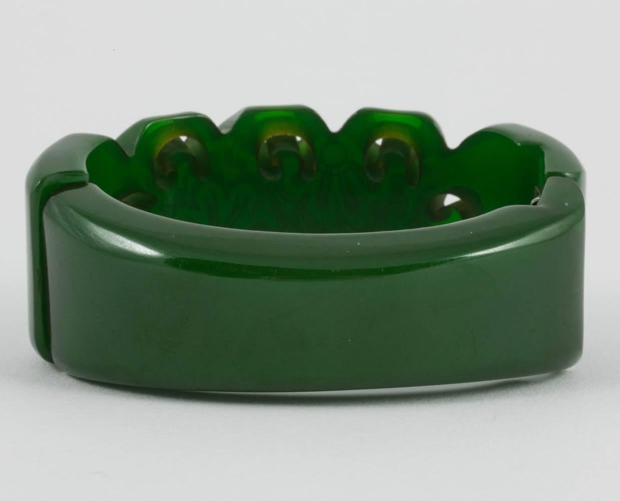 bakelite green