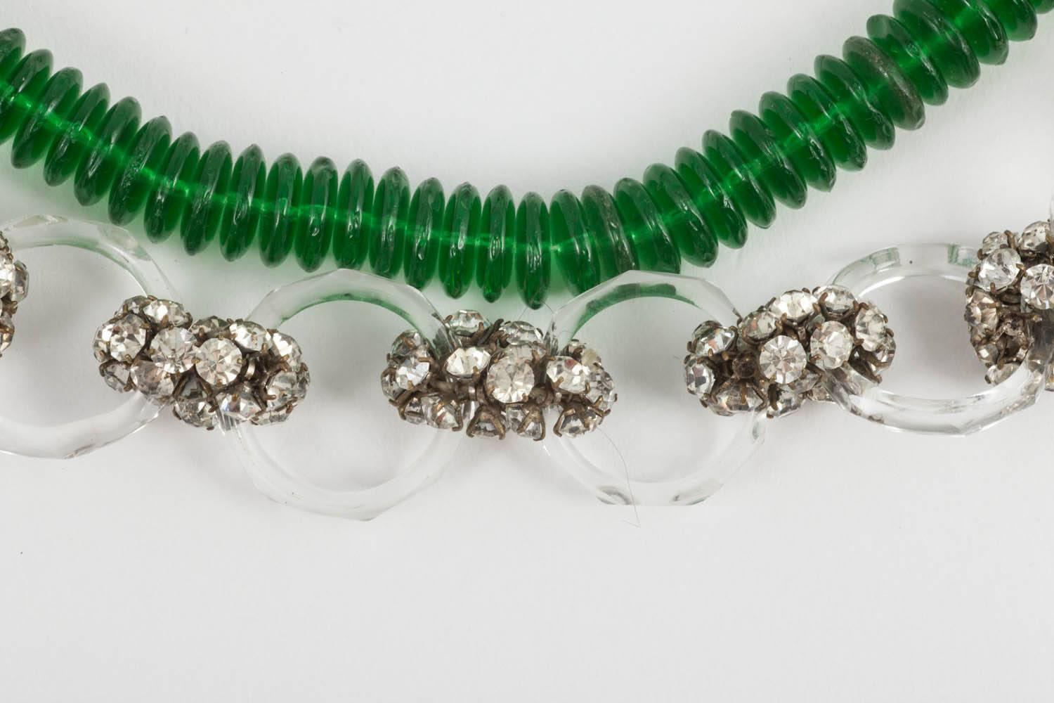 Women's Emerald green glass and paste necklace, French 1920s