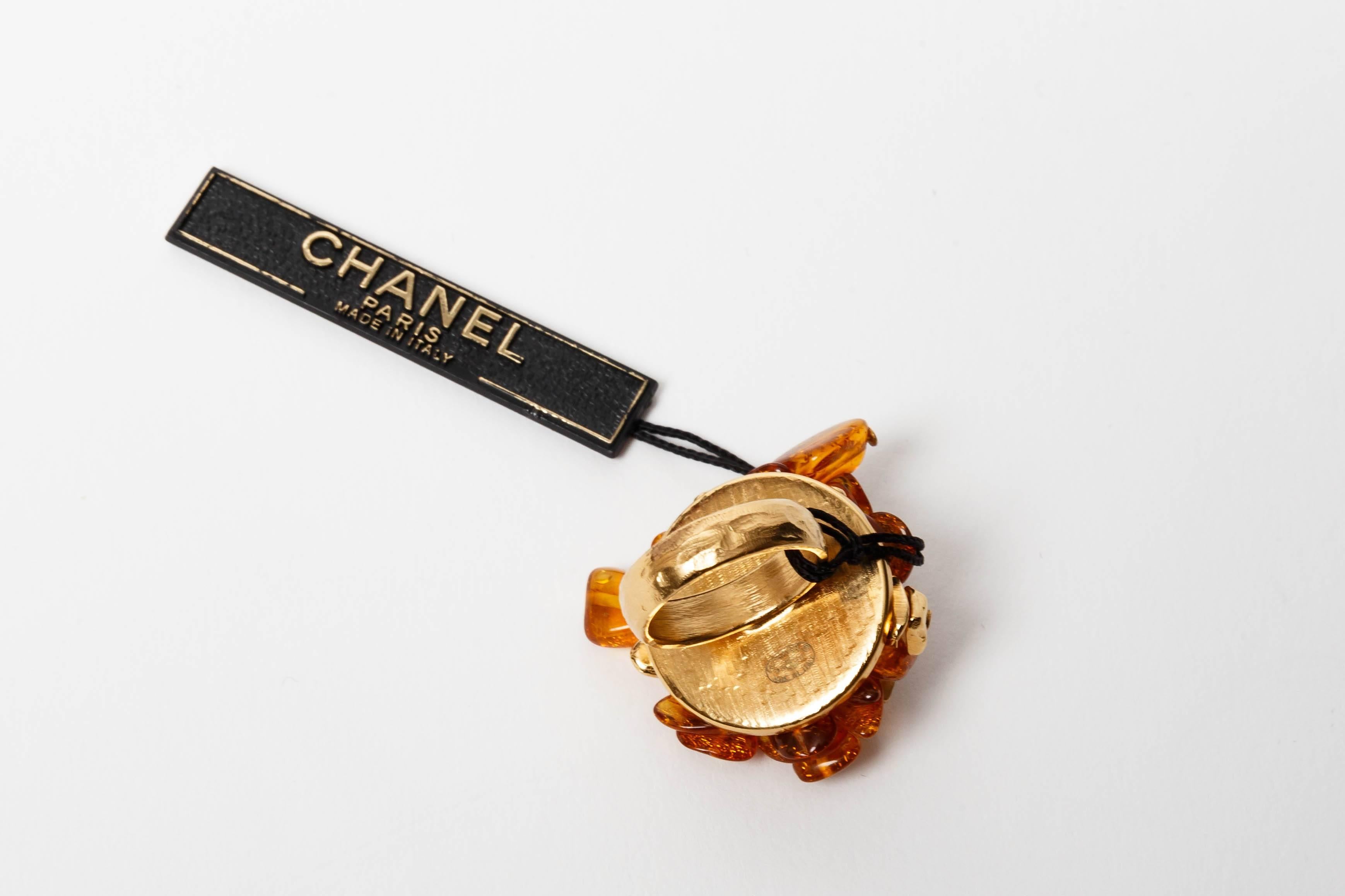Chanel Gold Metal Adjustable Logo Ring with Amber Resin   For Sale 3