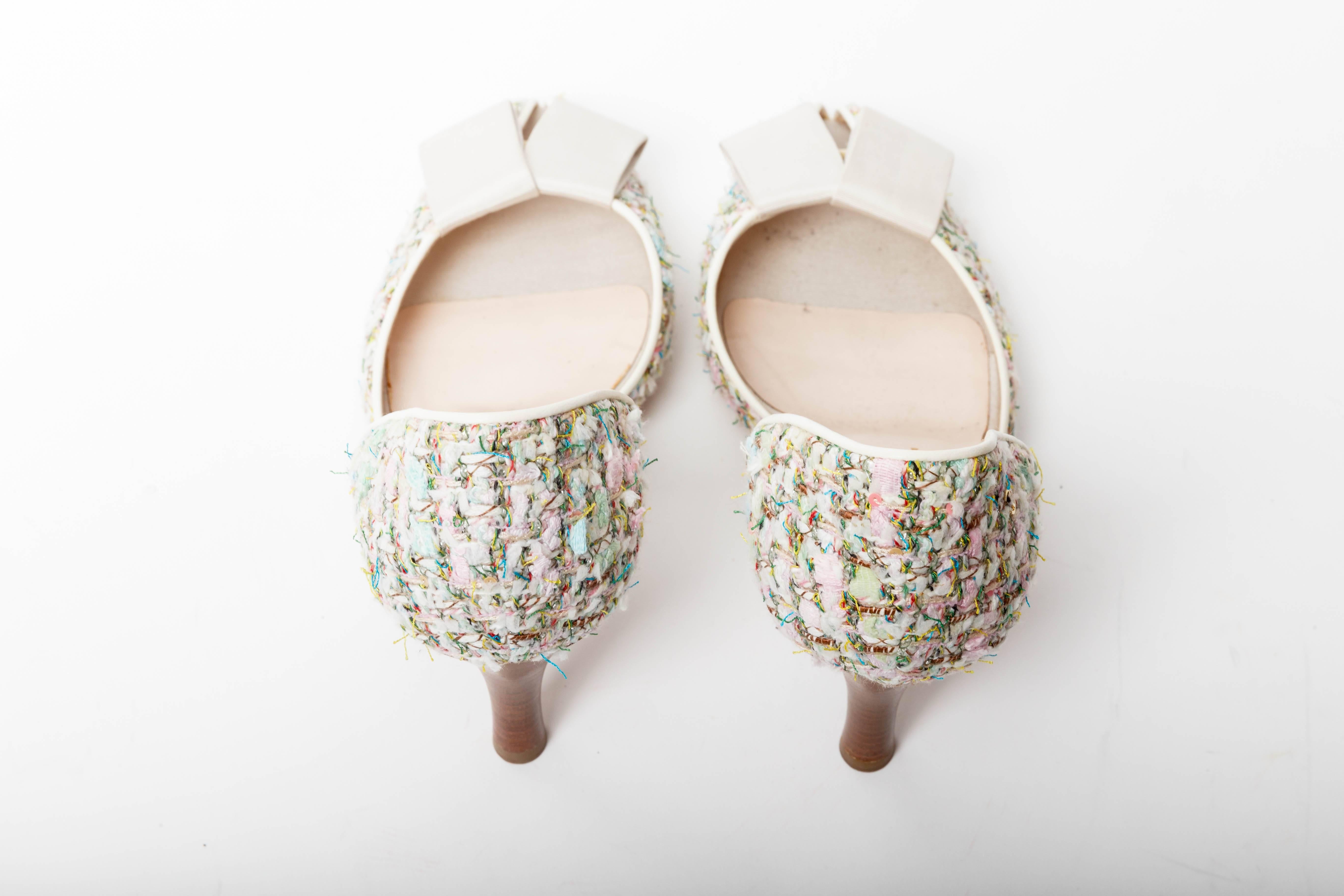 Chanel  Pastel Tweed D'Orsay Pumps with Grosgrain Ribbon Bows In New Condition In Westhampton Beach, NY