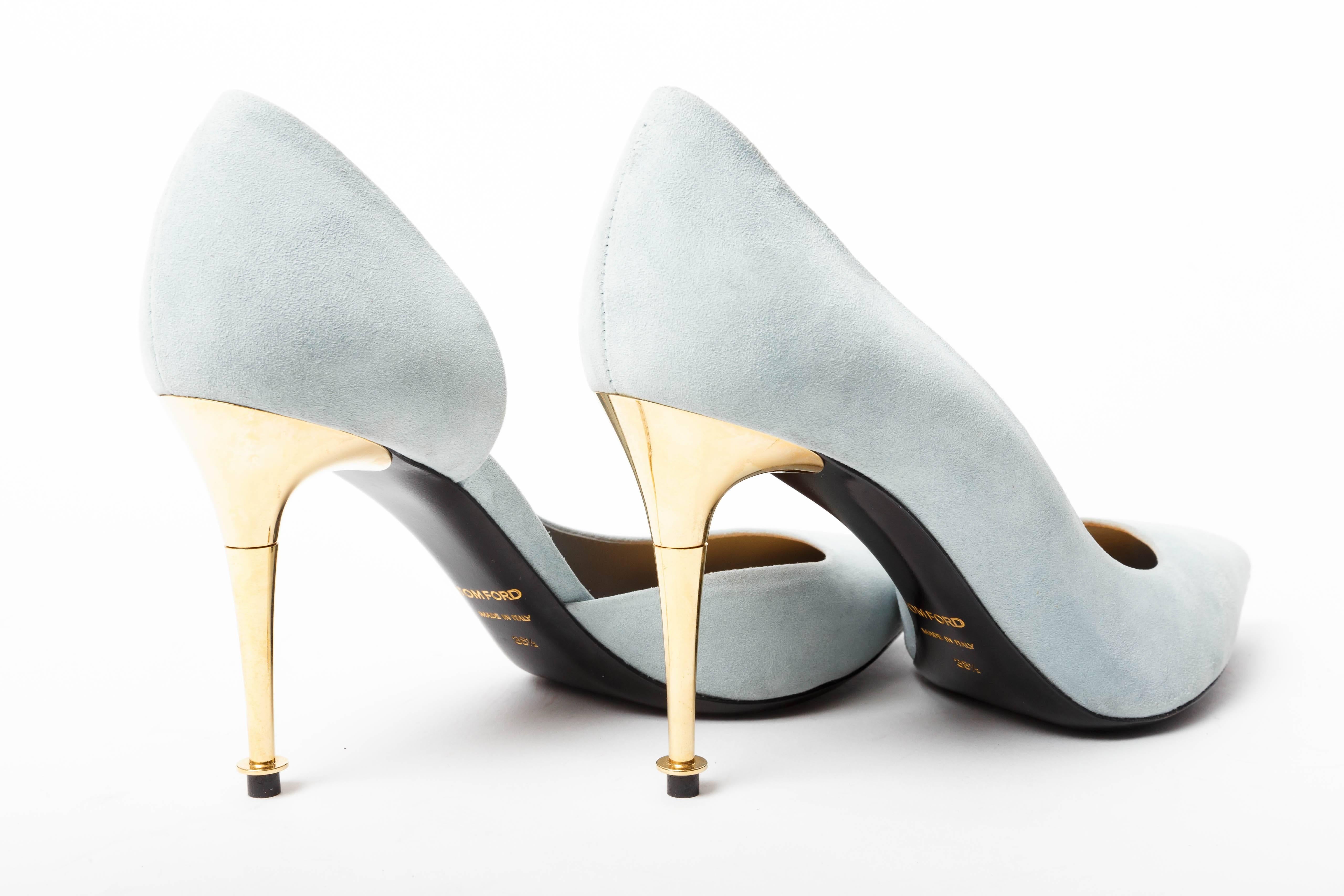 Tom Ford Powder Blue Suede Pumps With Spike Heel - New With Box - 38.5 / 8.5 1