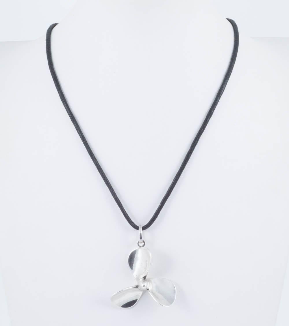 propeller necklace pendant