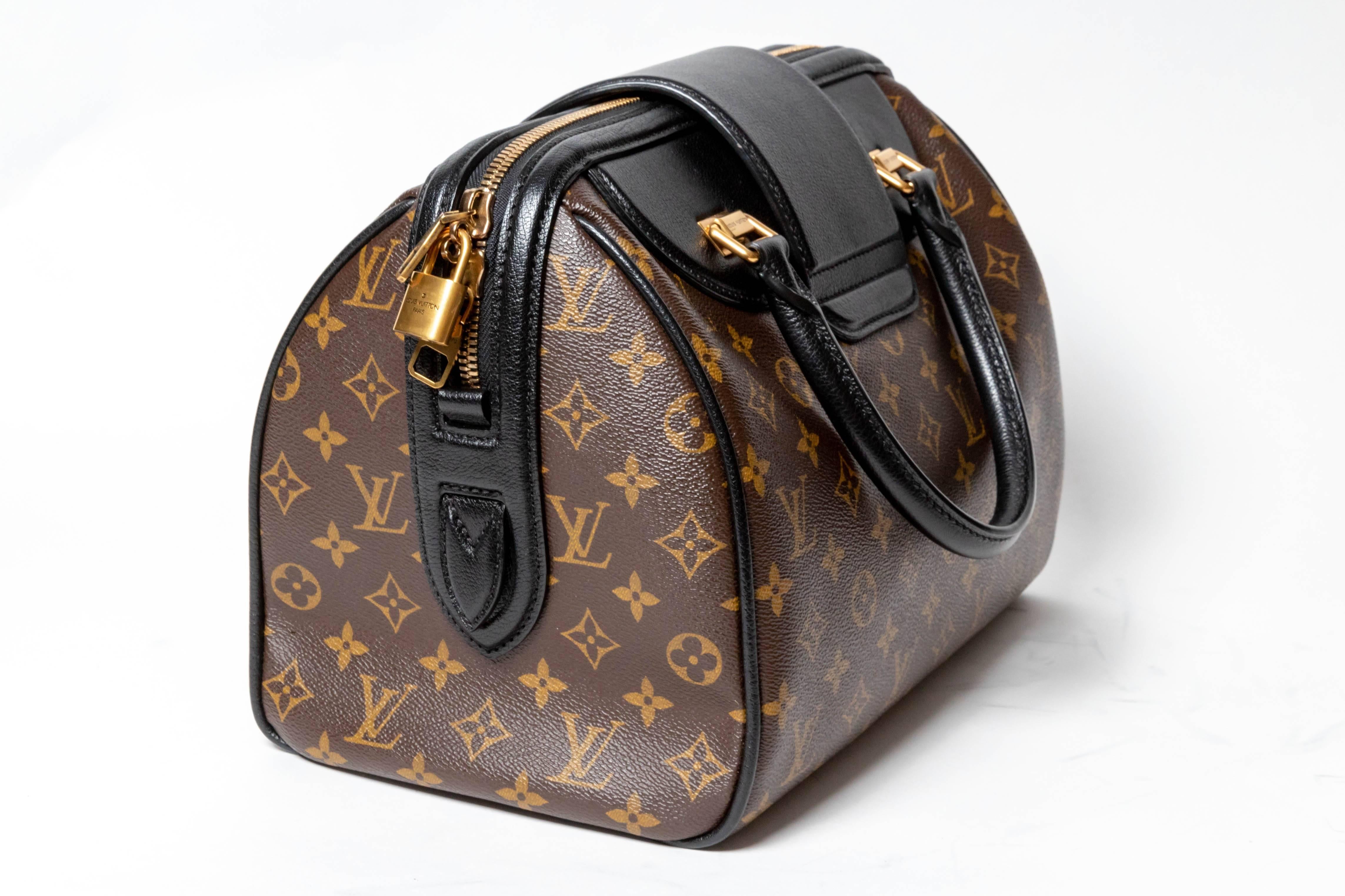 Black Louis Vuitton Golden Arrow Speedy Bag  For Sale