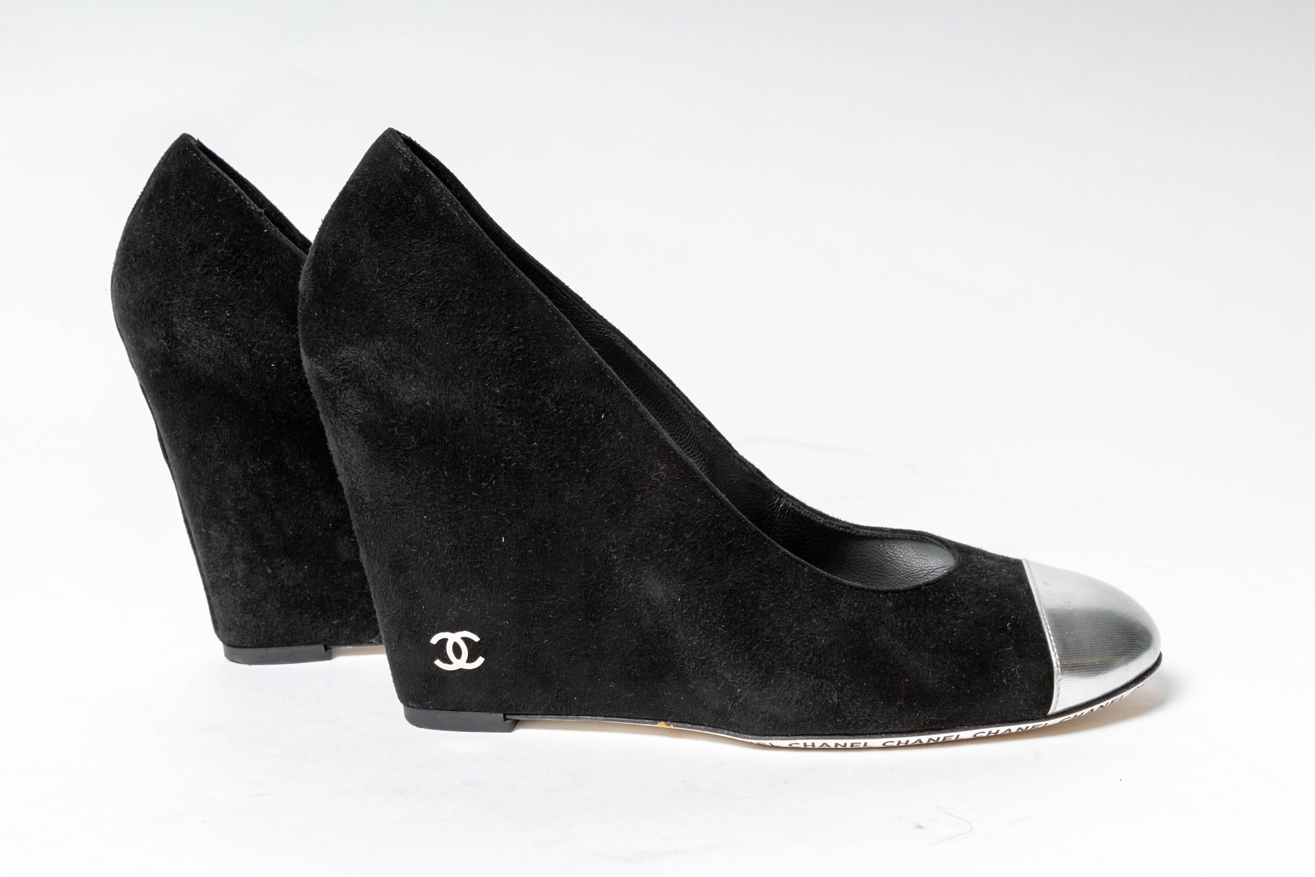 Chanel Silver and Black Suede Wedges - Size 37.5 / 7.5 6