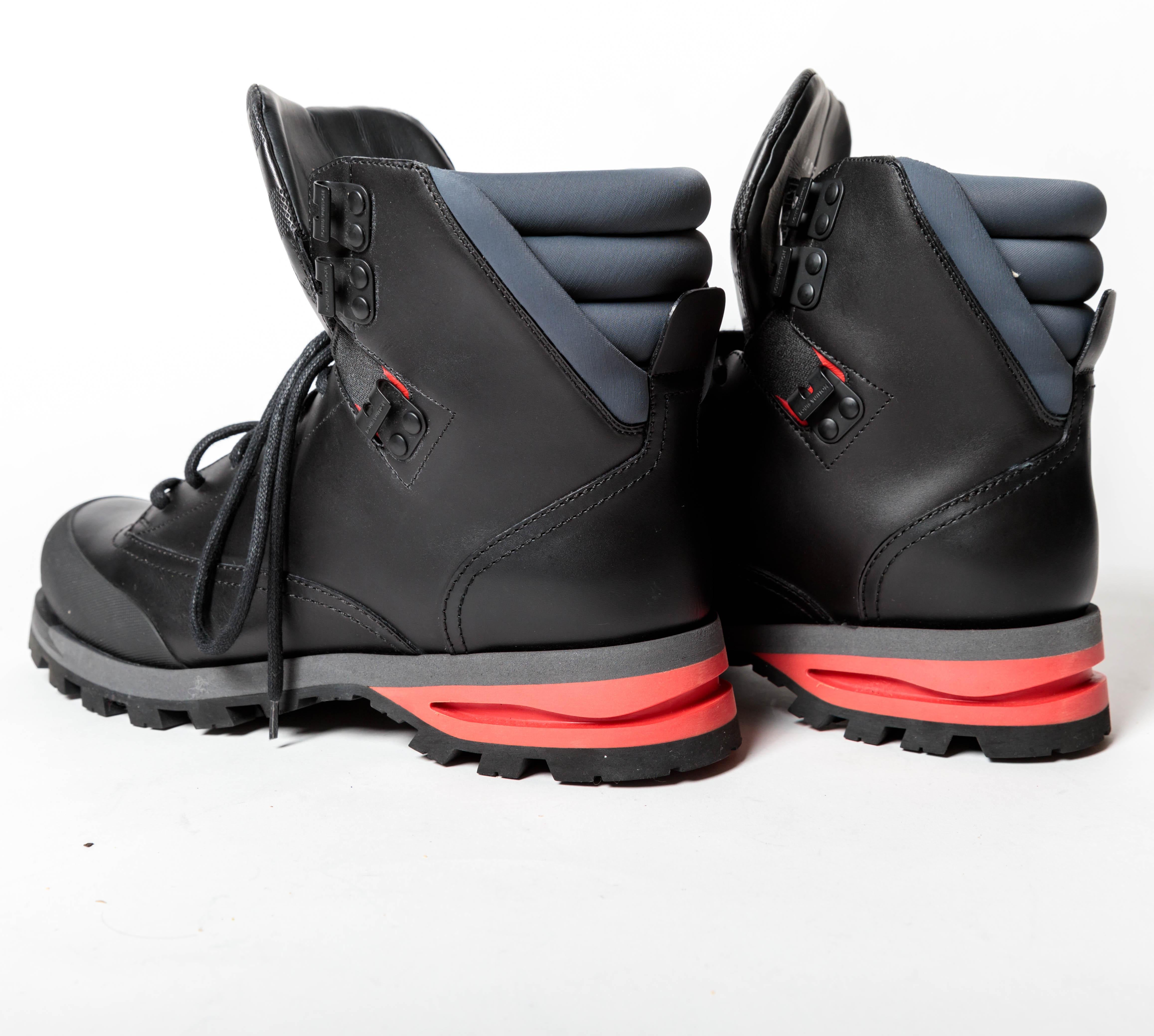Men's Louis Vuitton Mens Calfskin Damier Blizzard Ankle Boots in Black - Size 8.5