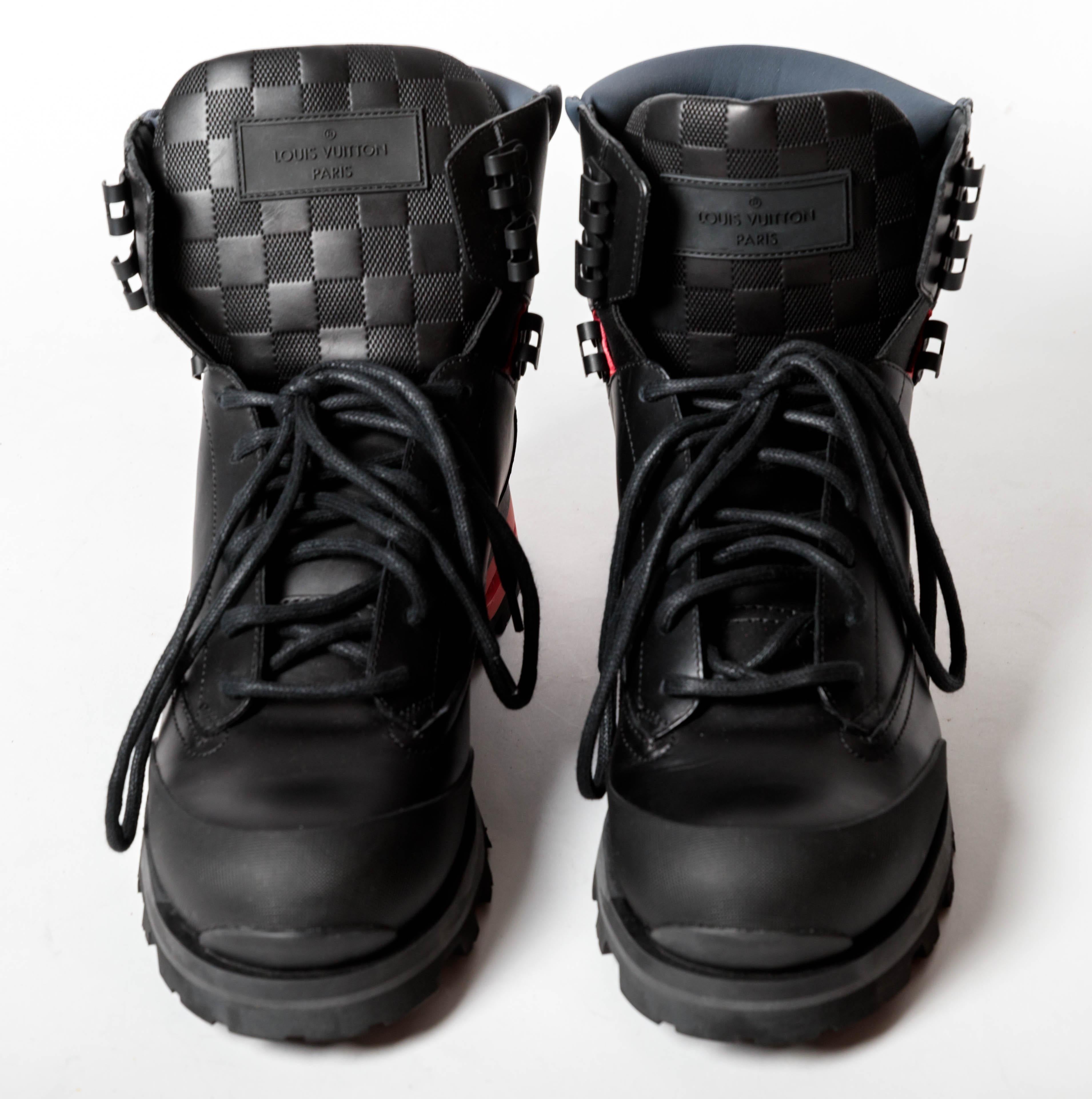 Louis Vuitton Mens Calfskin Damier Blizzard Ankle Boots in Black - Size 8.5 3