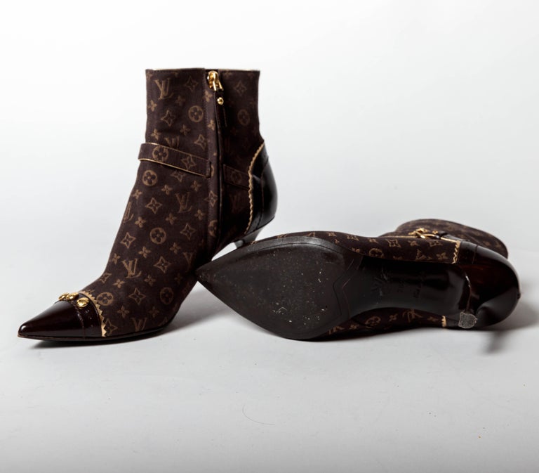 louis v booties