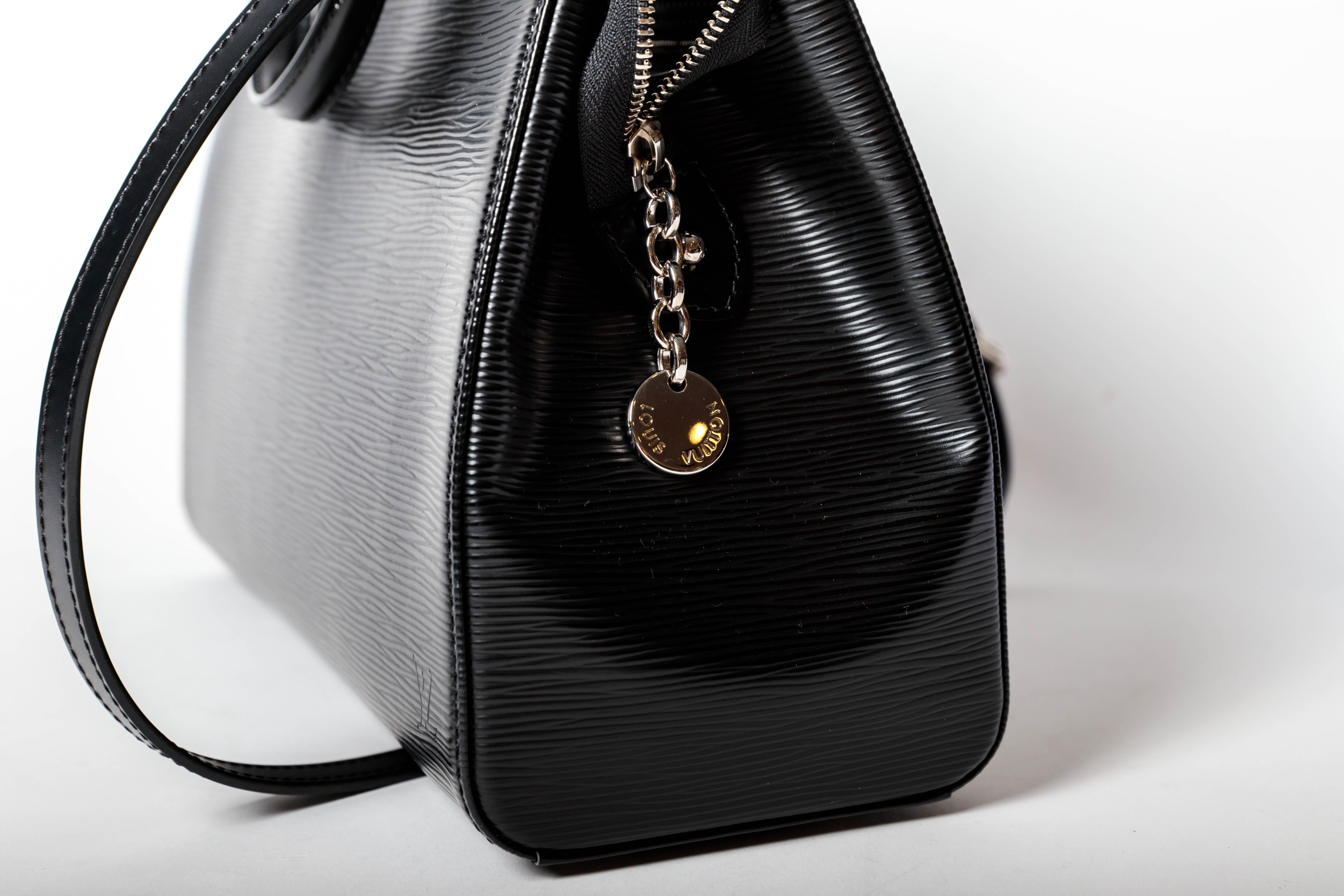 Louis Vuitton Black Epi Bag with Top Handle and Shoulder Strap For Sale 5