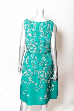 Oscar de la Renta Beaded Cocktail Dress - Size 12