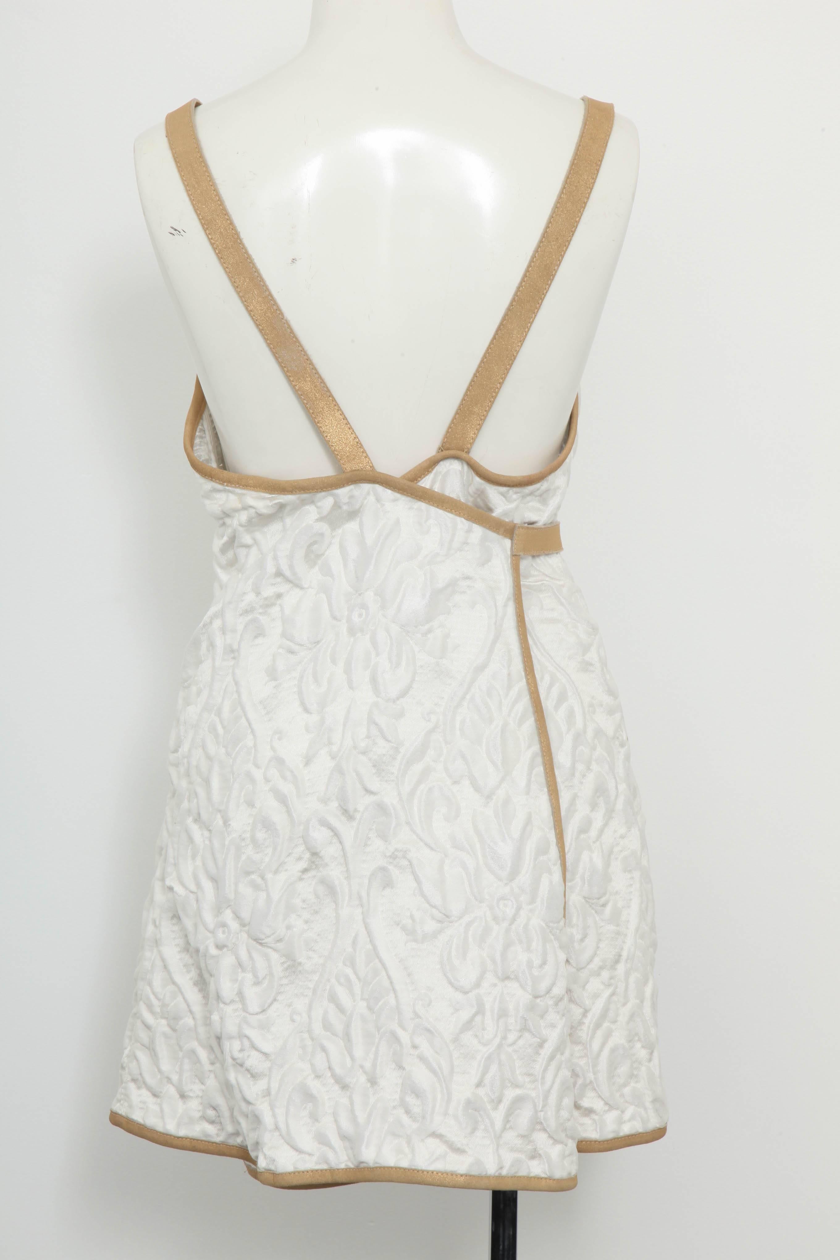 Chanel 13C Runway Brocade Versailles Dress White/Gold In Good Condition In Chicago, IL