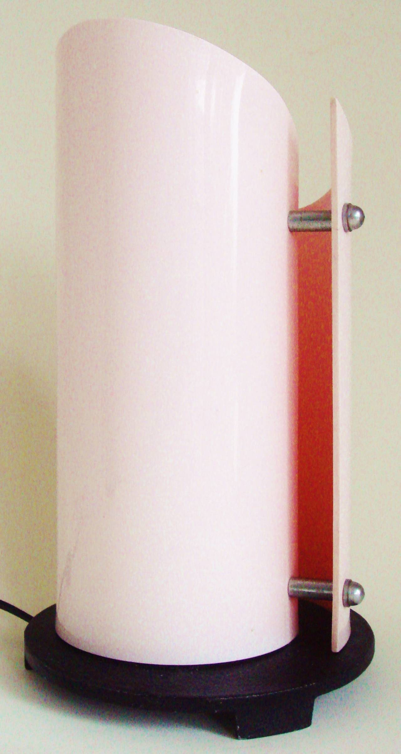 Stunning British Art Deco or Moderne Pink Lucite and Black Enamel Accent Lamp