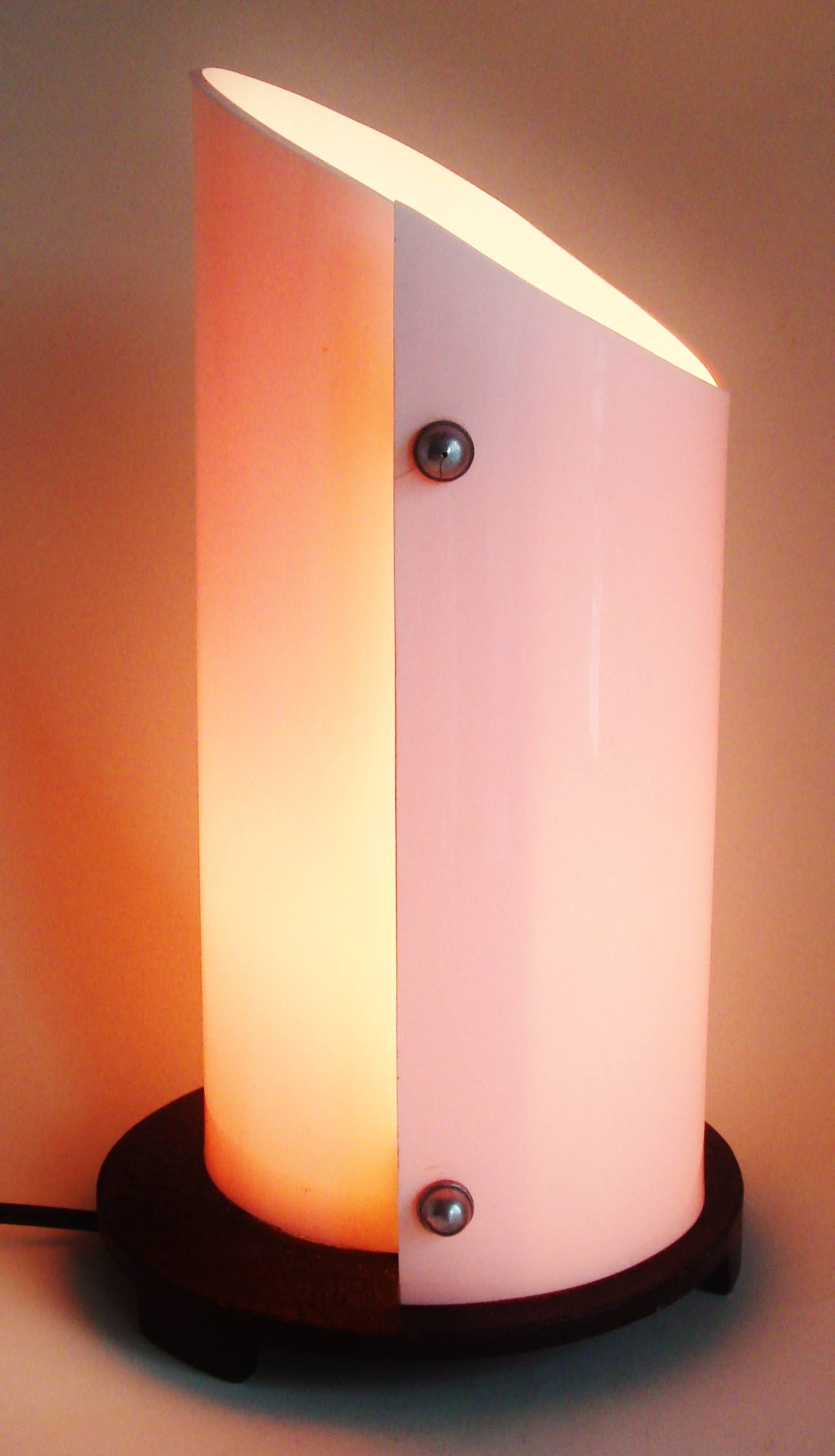 Stunning British Art Deco or Moderne Pink Lucite and Black Enamel Accent Lamp For Sale at 1stDibs