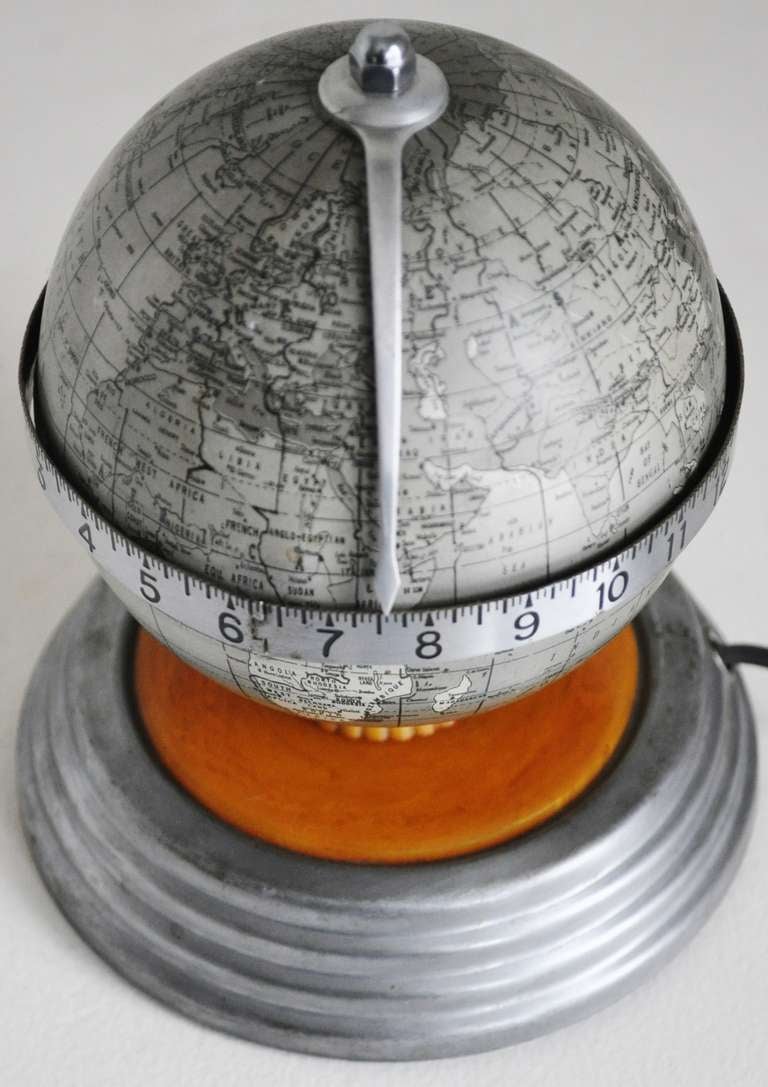 world globe clock