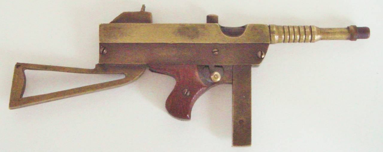 luty smg