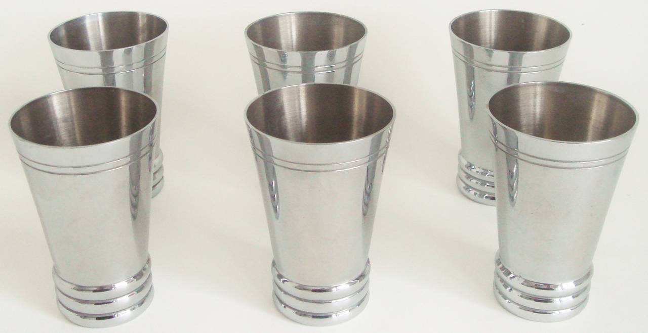 Set of Six Iconic French Art Deco or Machine Age Chrome-Plated Cocktail Cups 3