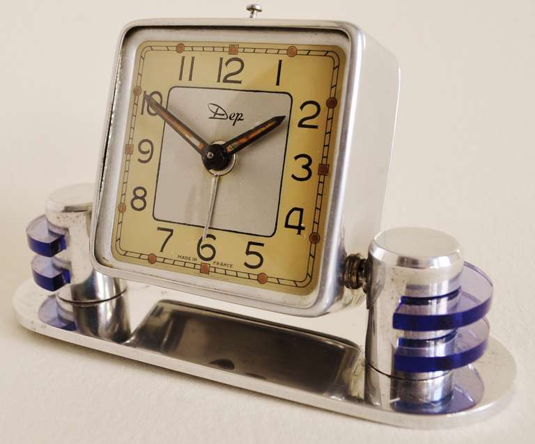 Tiny Perfect French Art Deco or Machine Age Chrome Mechanical Alarm Clock with Lucite Accents In Excellent Condition In Port Hope, ON