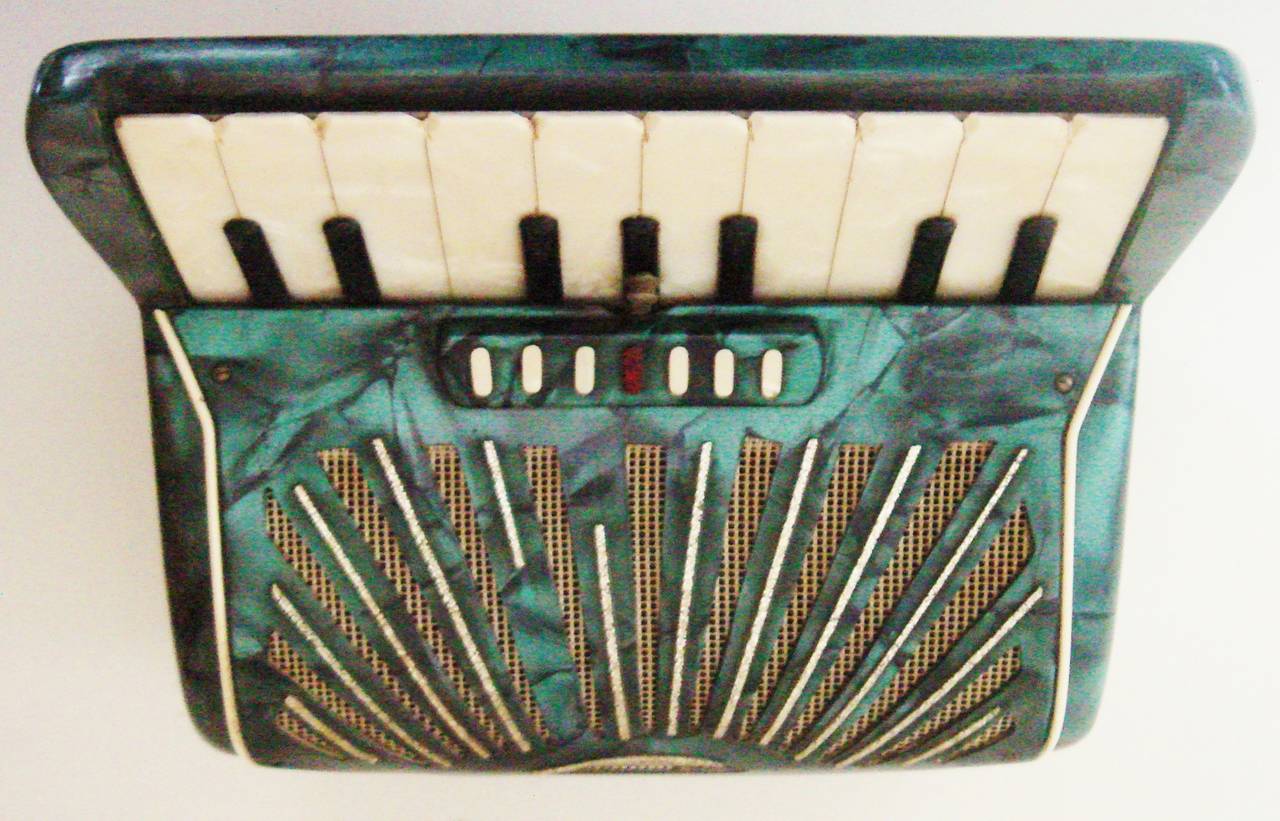 italian cigarette box